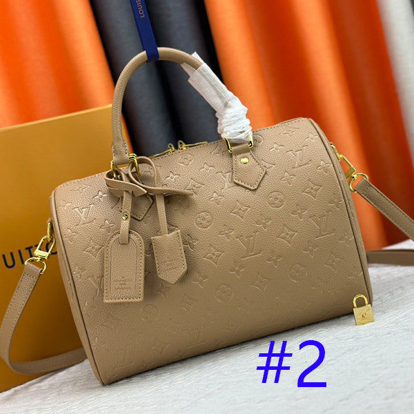 156XE29B Popular leather bag