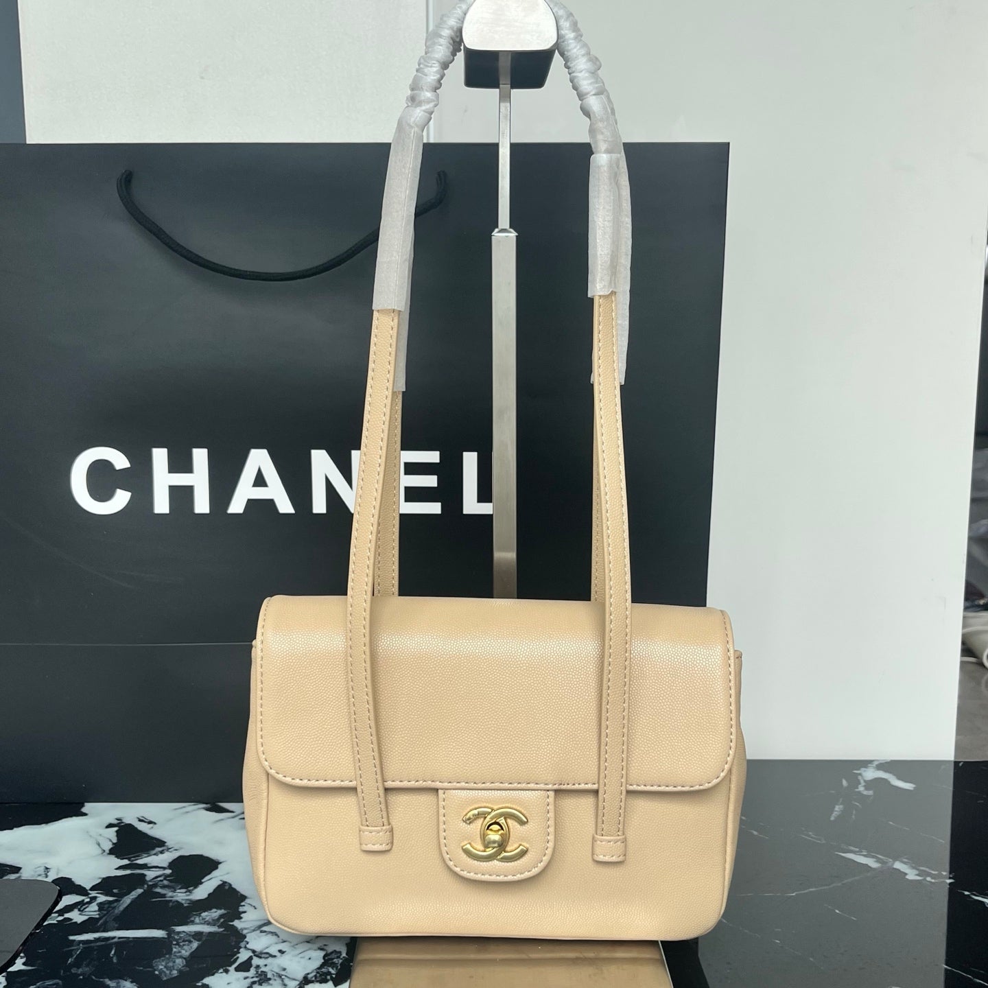 146XC1B Popular leather bag