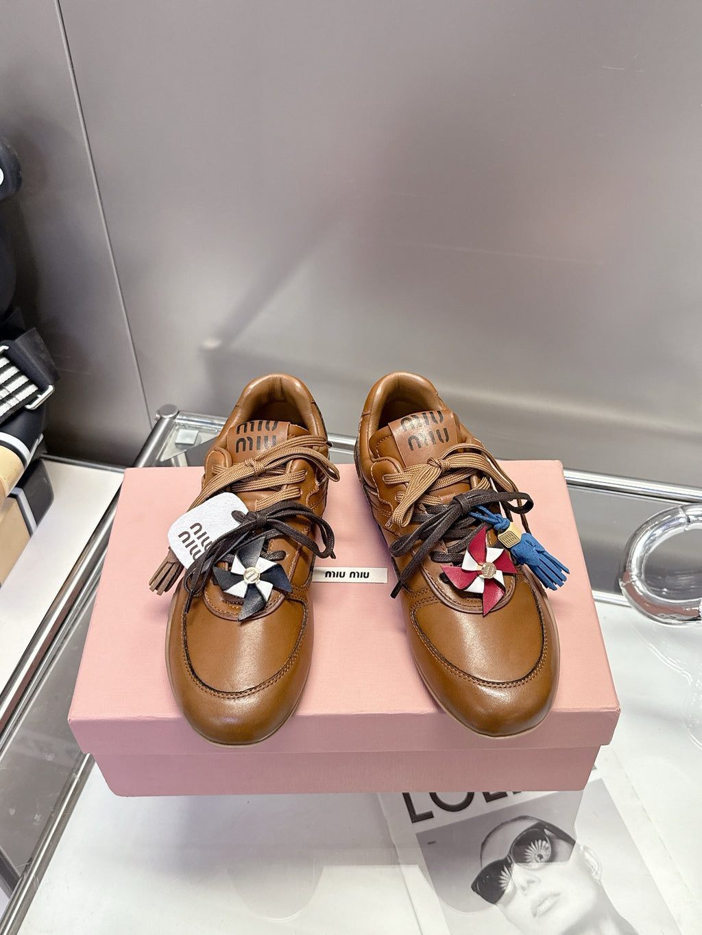 2105QA261Z Popular high-quality Shoes