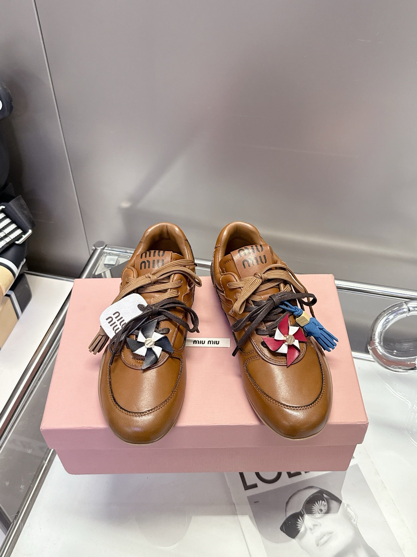2105QA261Z Popular high-quality Shoes