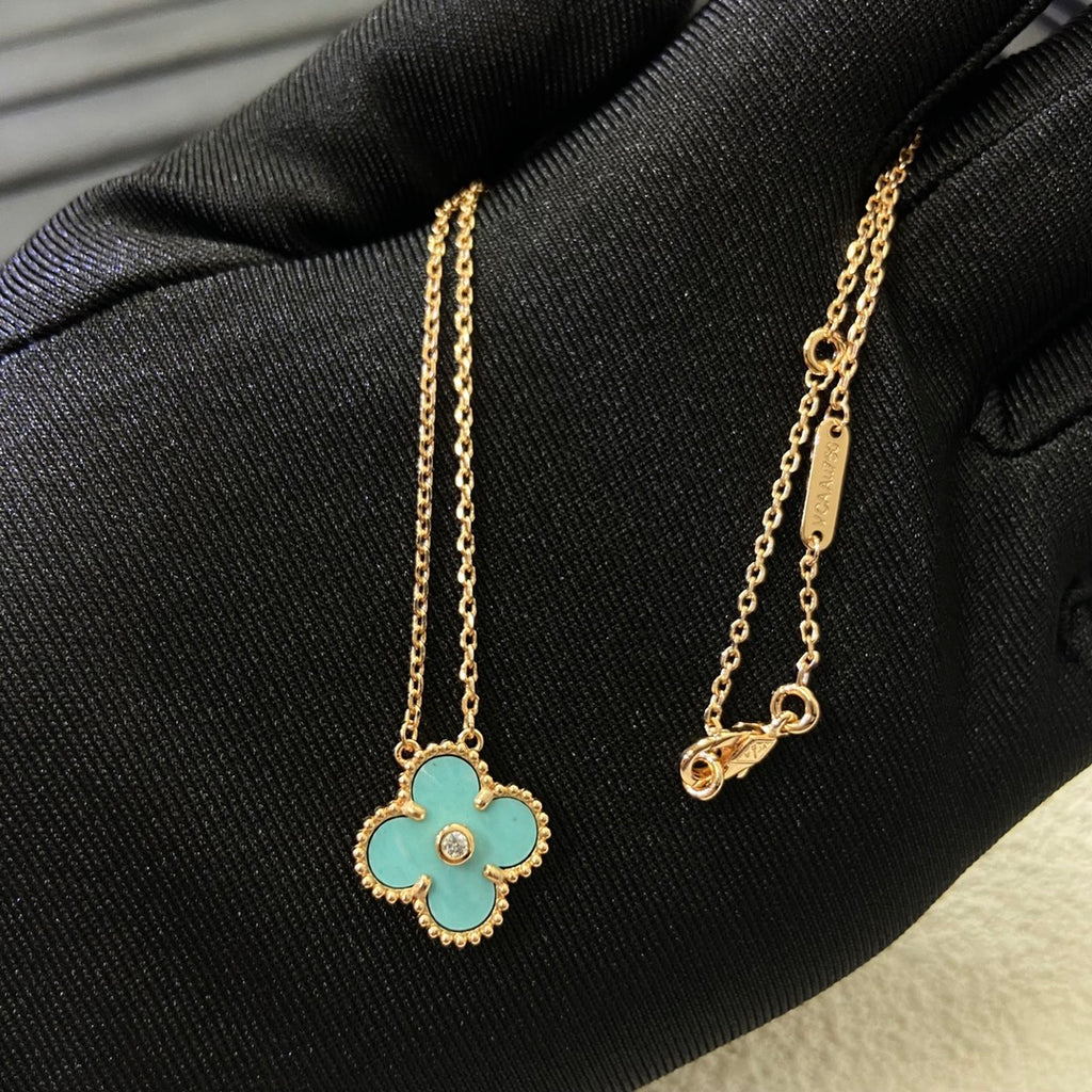 5XVA172X Popular    high quality rings,earrings,necklaces)