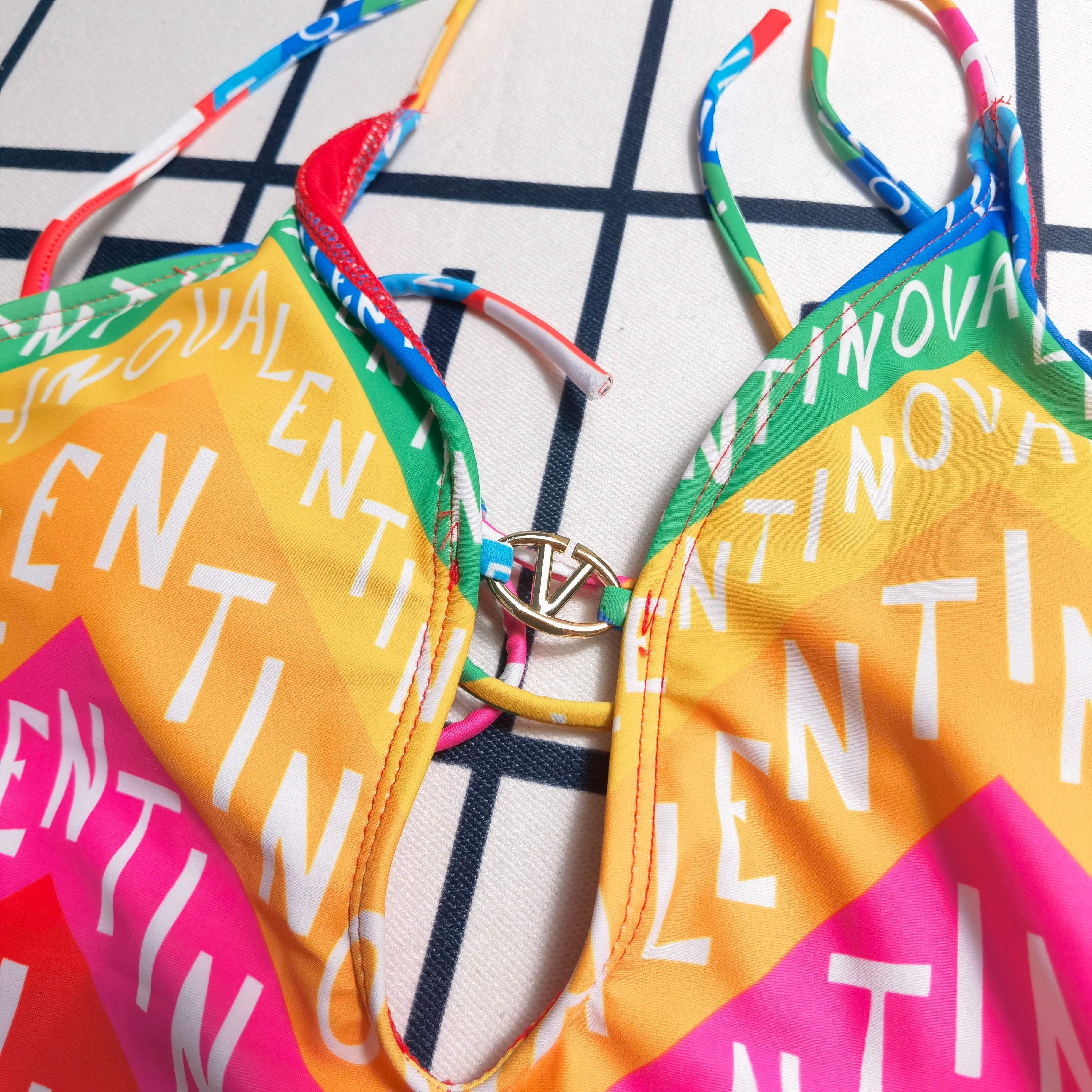 146RVL69Y Popular Bikini swimsuit