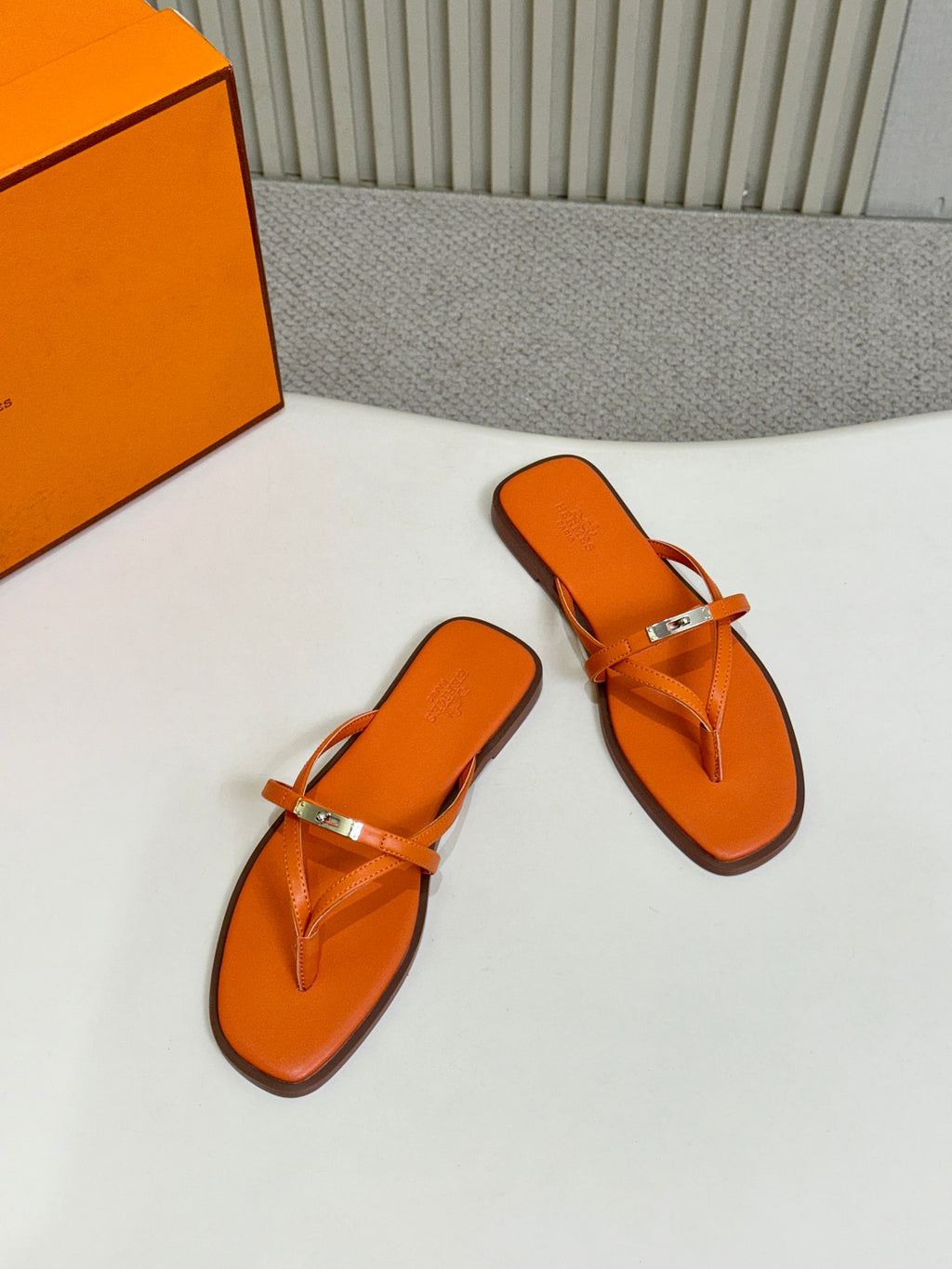 Z2X66H7 Popular high-quality leather Shoes