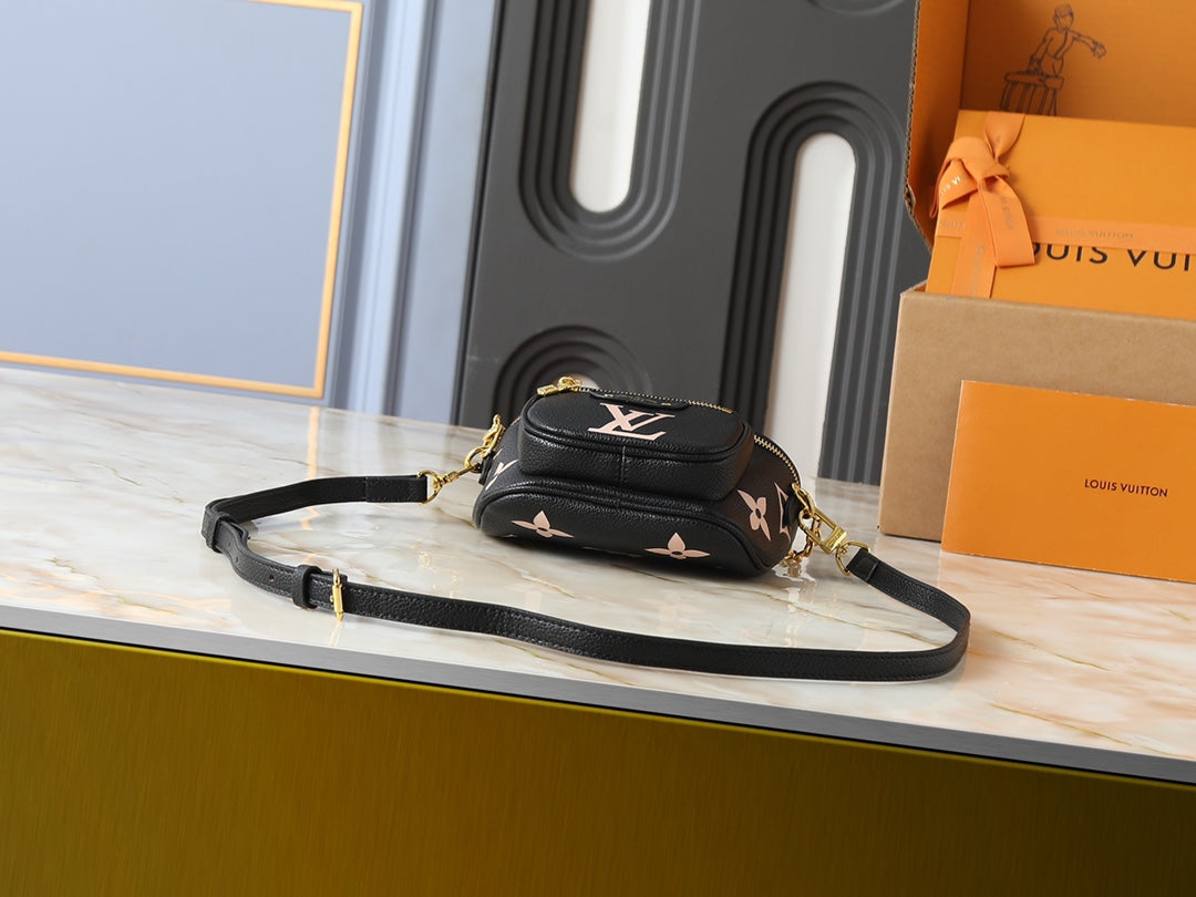 146PE71B Popular leather bag