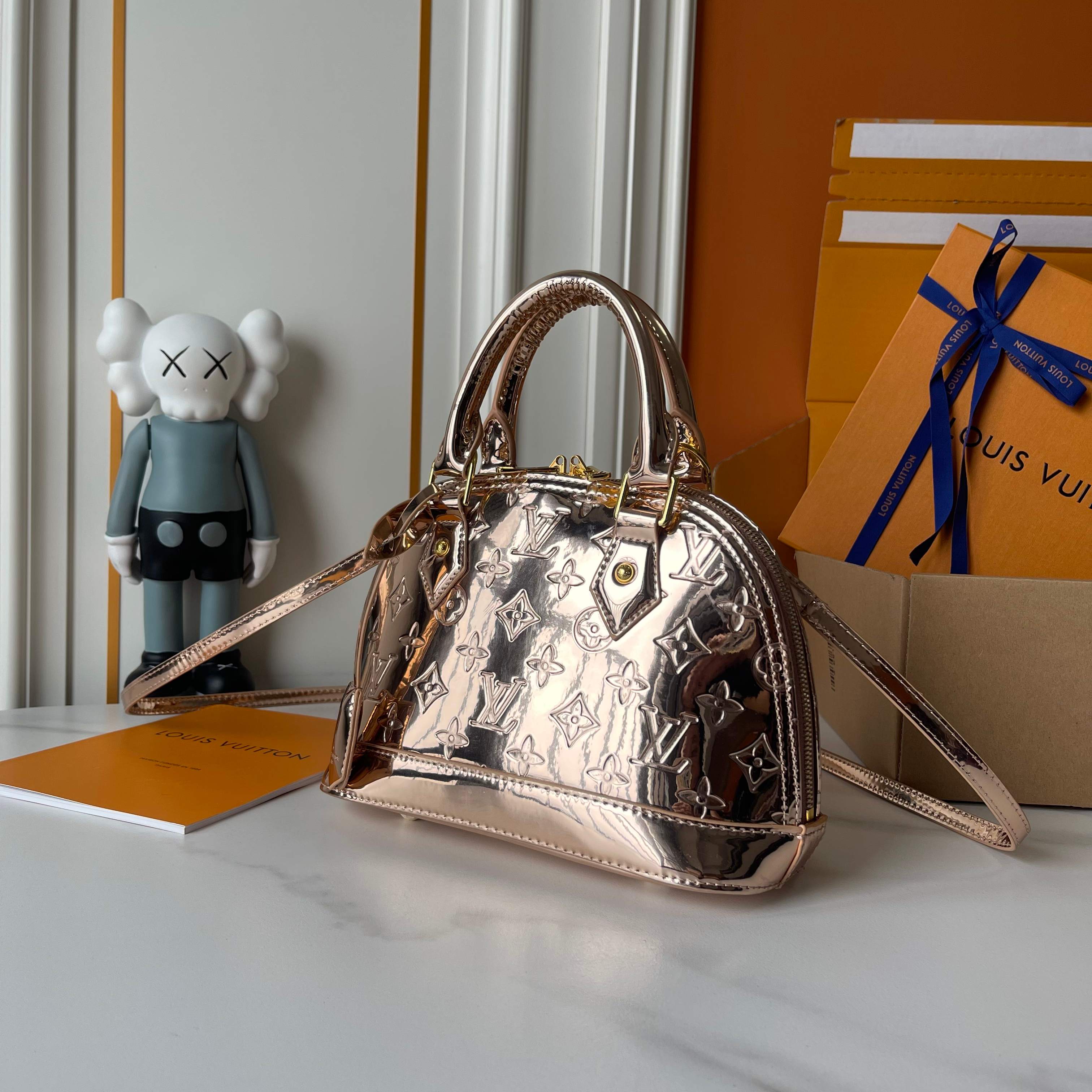 146PE86B Popular leather bag