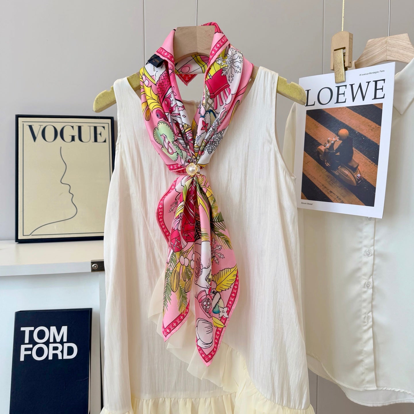 136NE6W Popular Silk Scarve