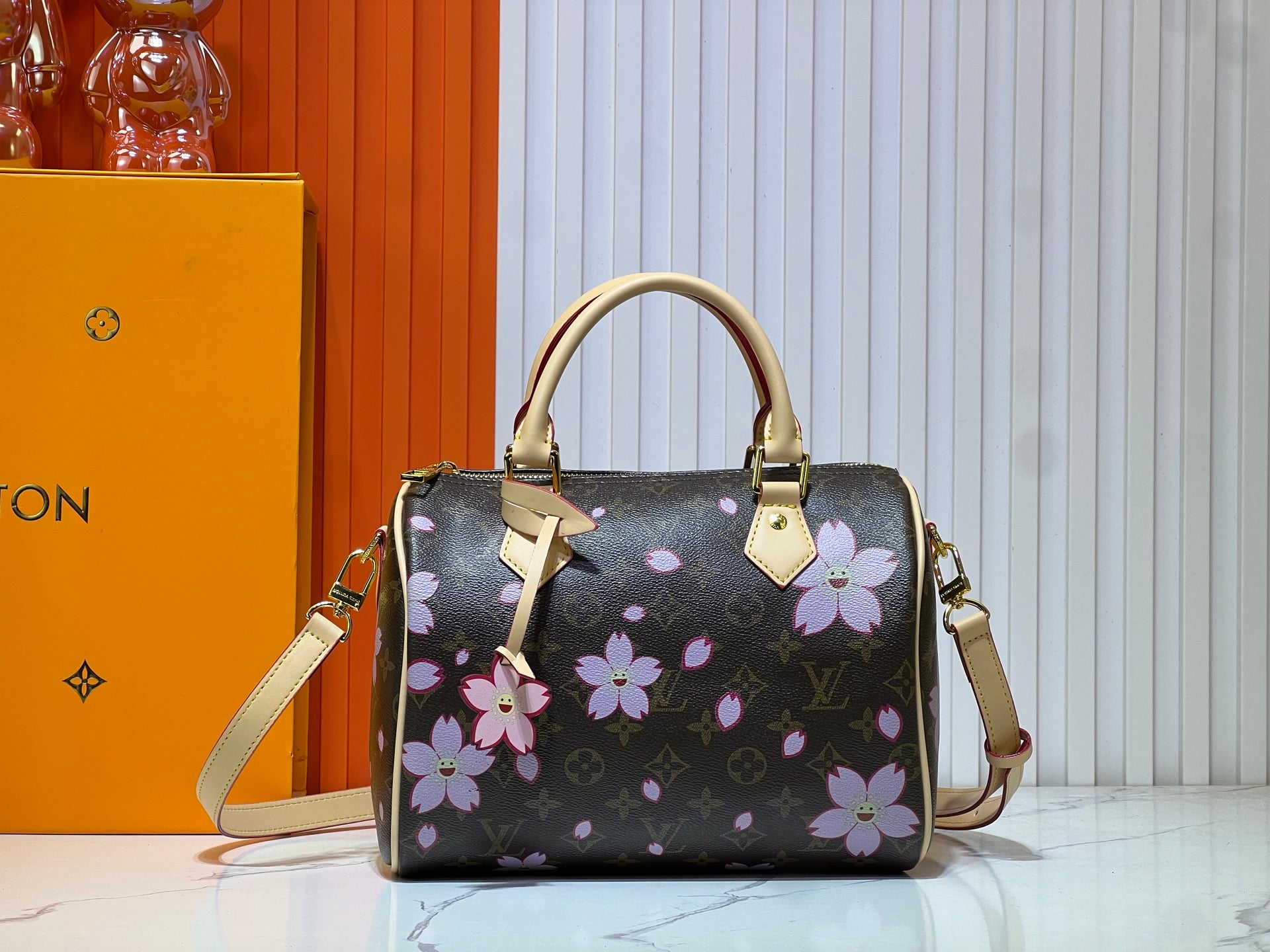 1WE91B Popular  leather bag