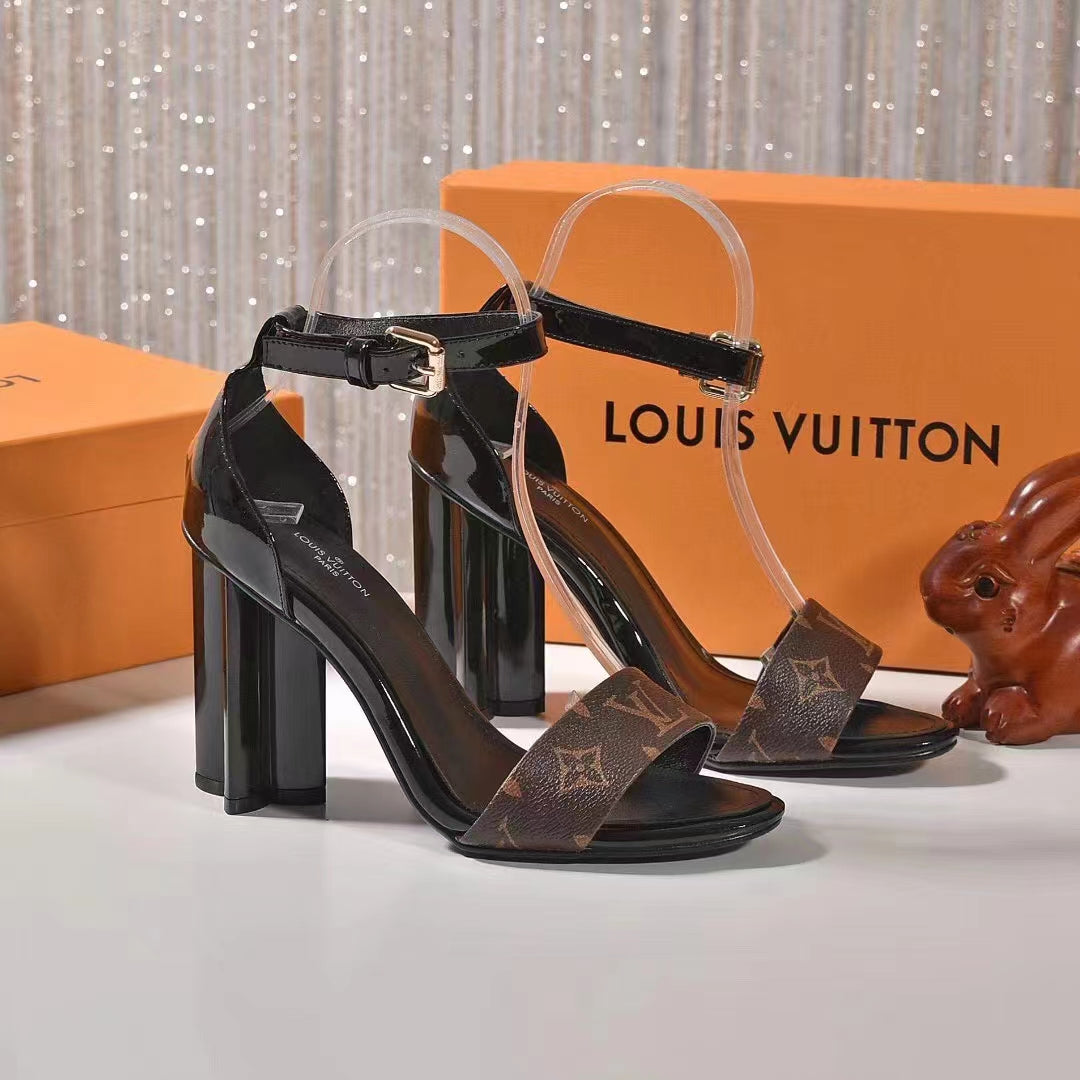 245RE27Z Popular leather High heels
