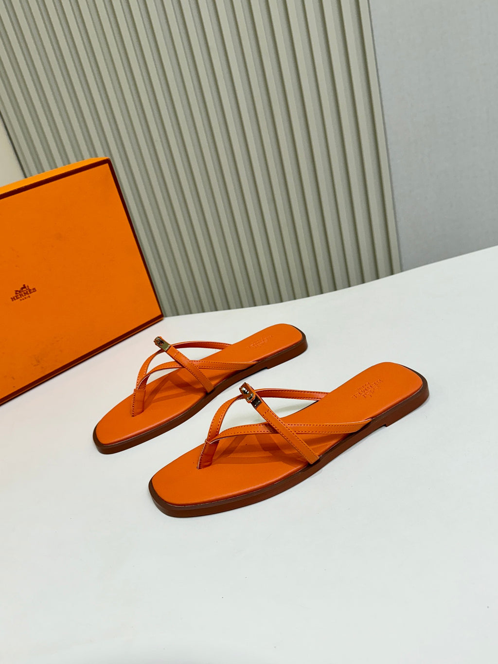 Z2X66H7 Popular high-quality leather Shoes