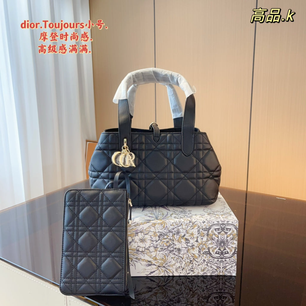 16XC107B Popular leather bag 