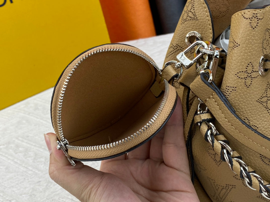165NE98B Popular   leather bag