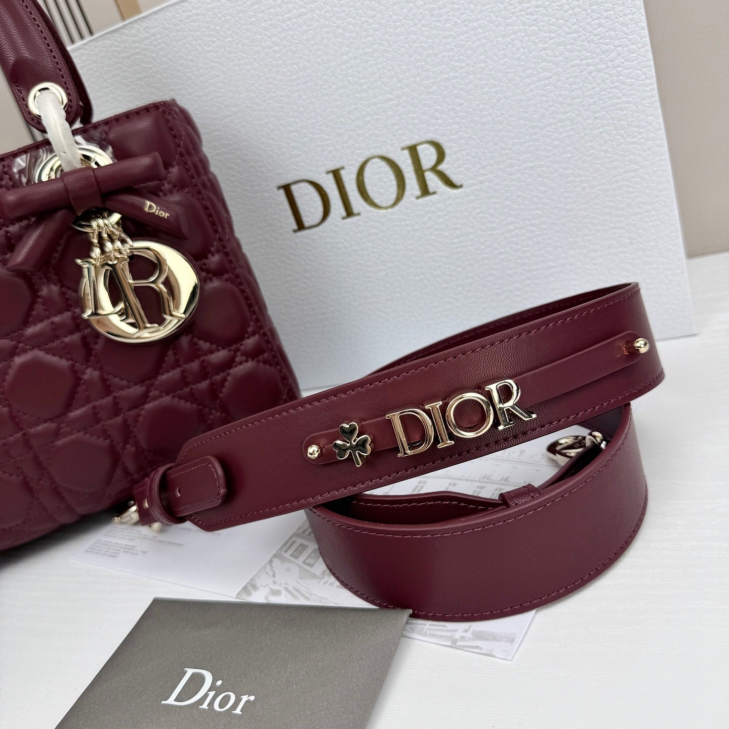 136ND23B Popular leather Purse bag