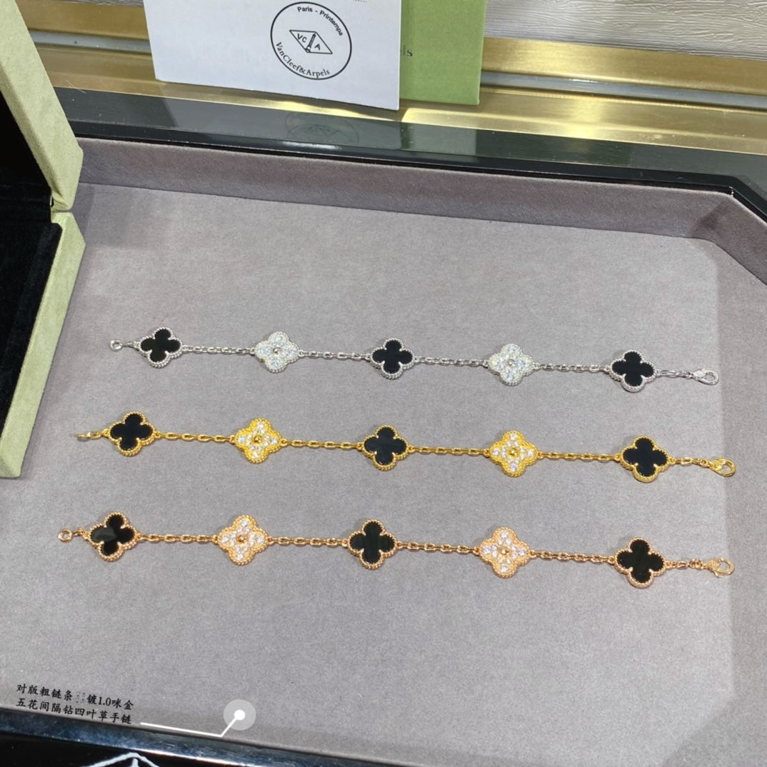5XVA179K  Popular bracelets 5 flowers normal size1.5cm flower