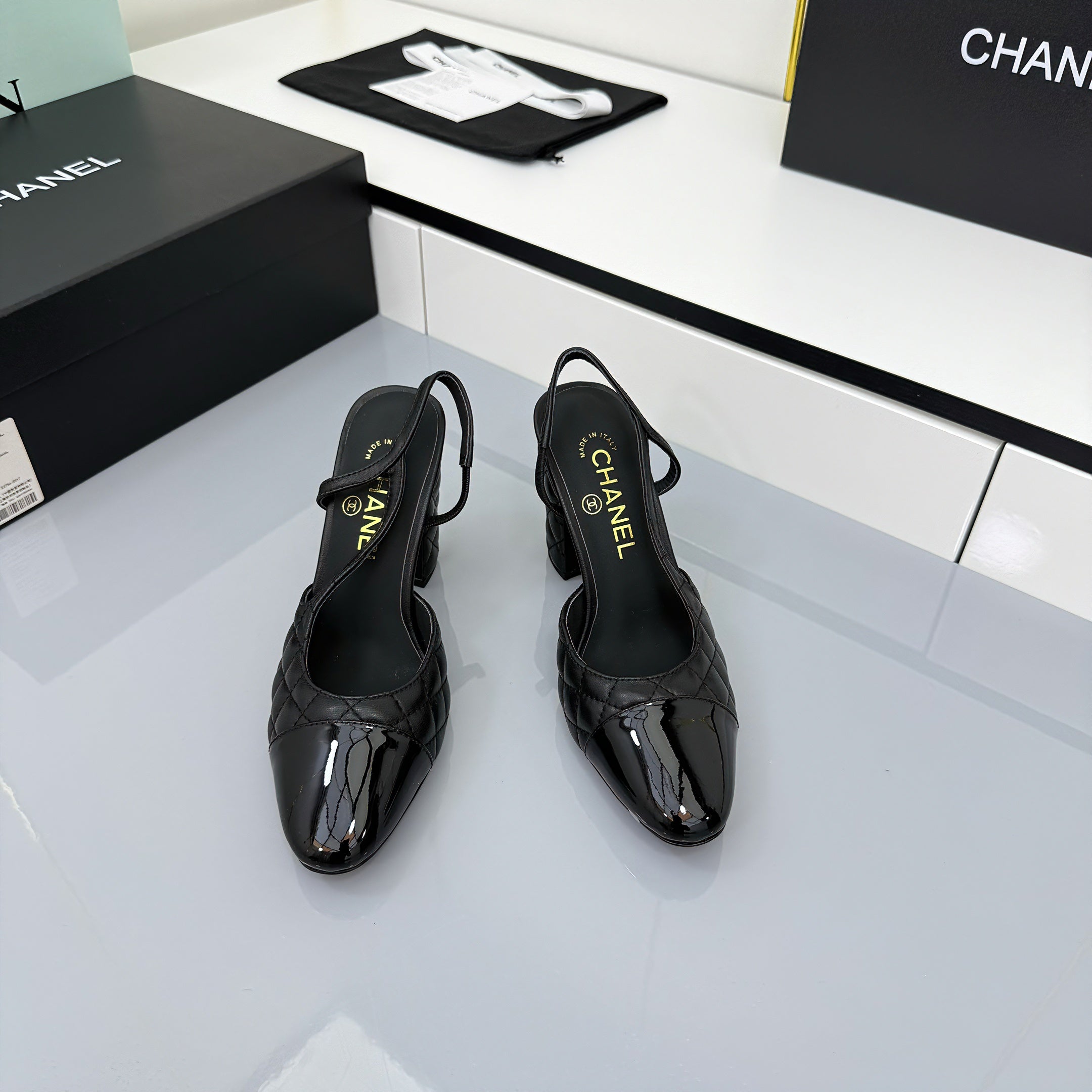 2105QC414Z Popular high-quality Shoes