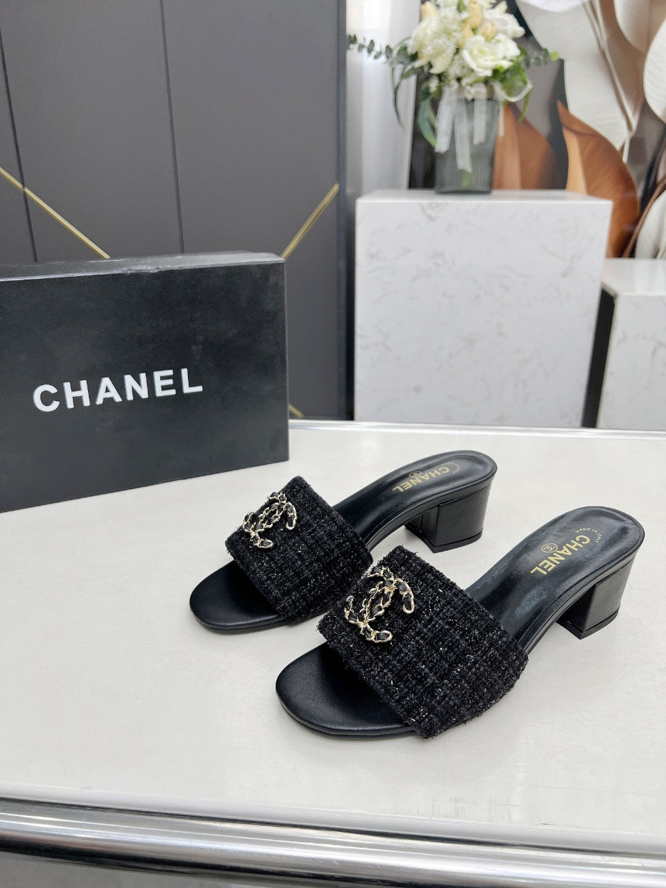 255QB30Z Popular shoes