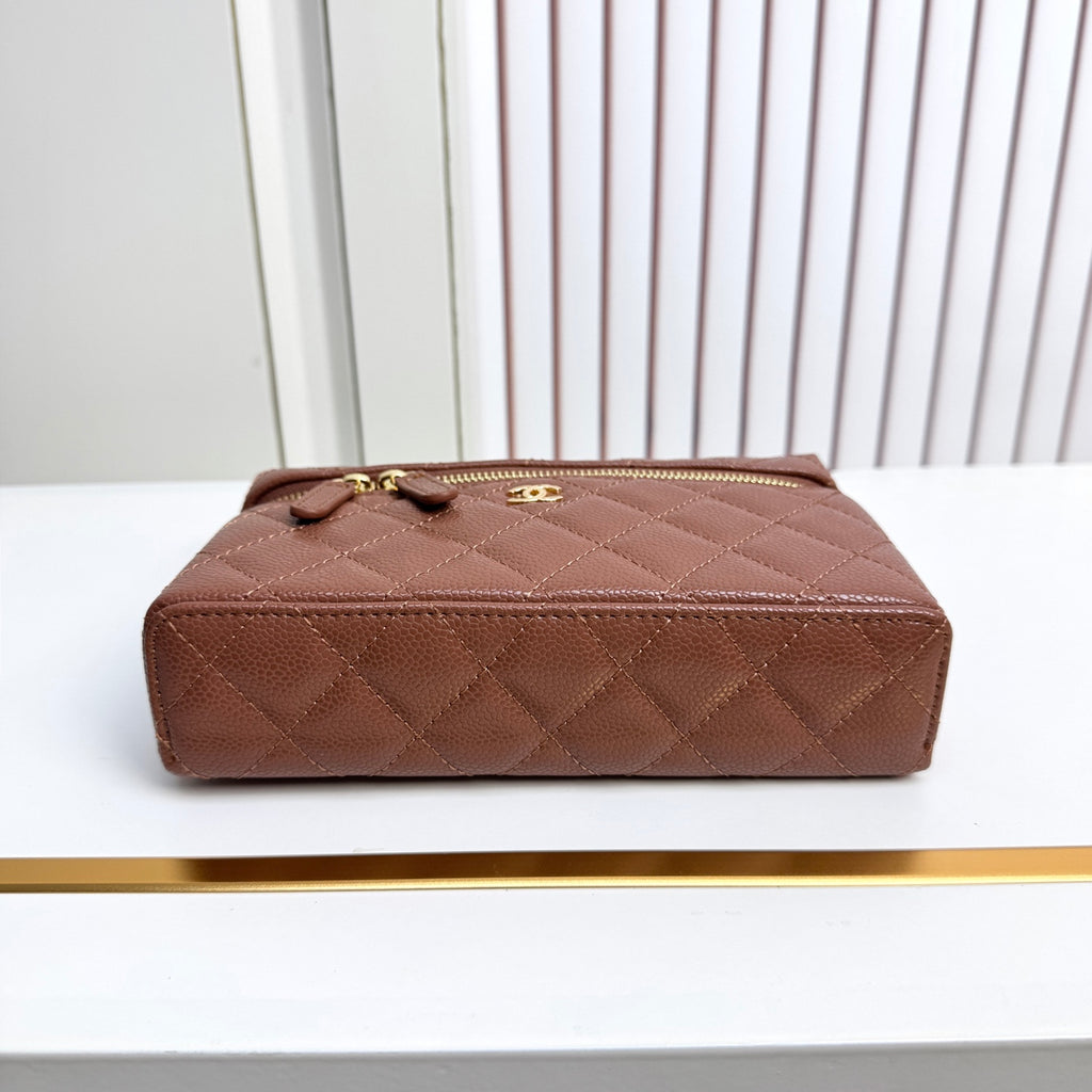 B1X66C19  Popular leather bag