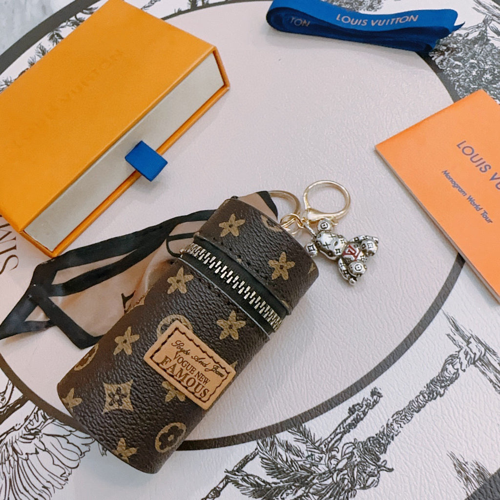 35ZE69A Popular bag 's charms accessories