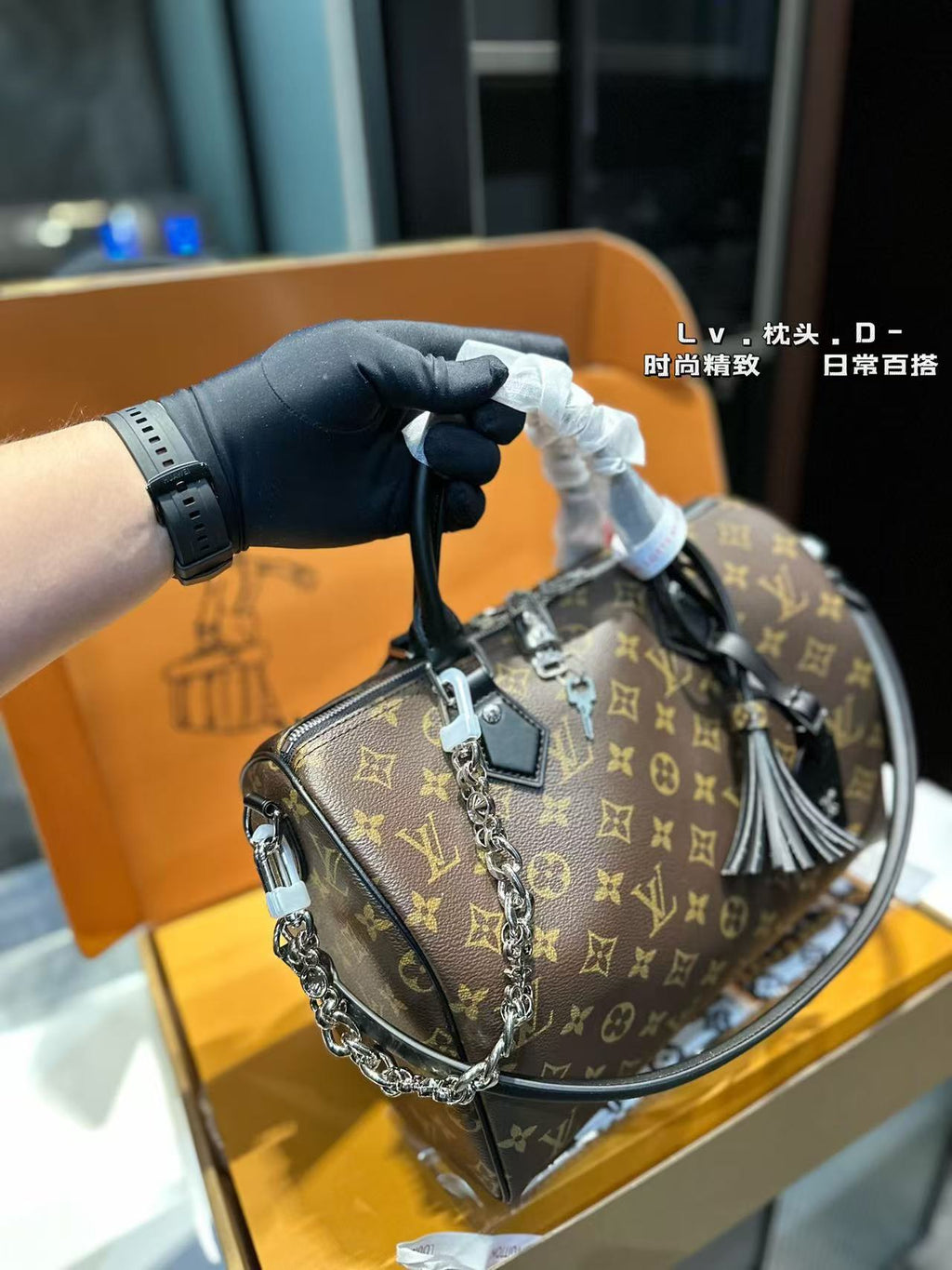 1WE22B Popular   leather bag