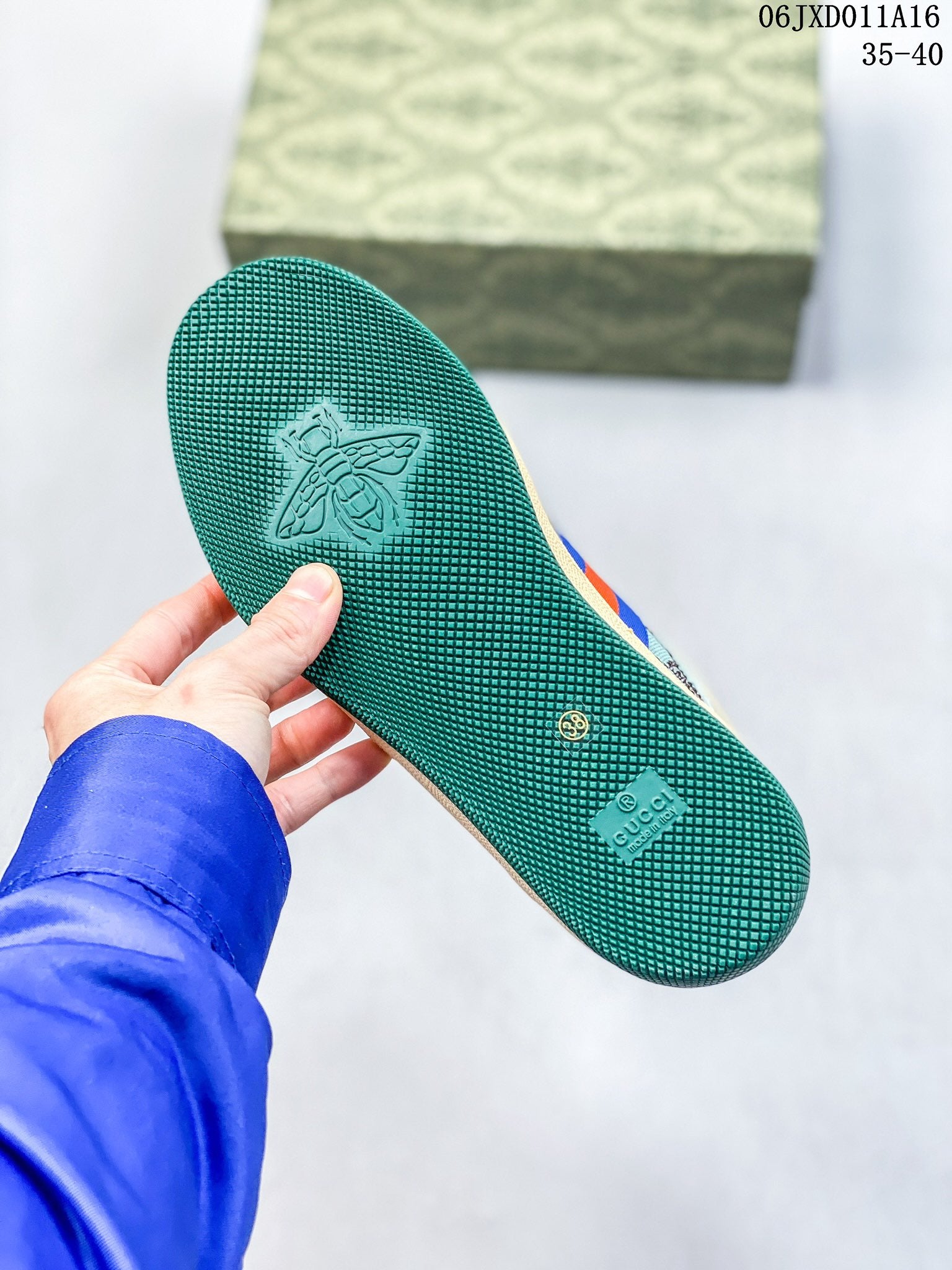 4YB60Z Popular Sneakers