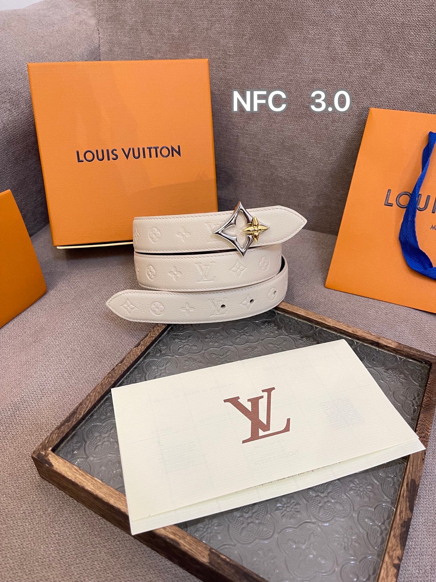 255RE11P Popular High quality belt With full package