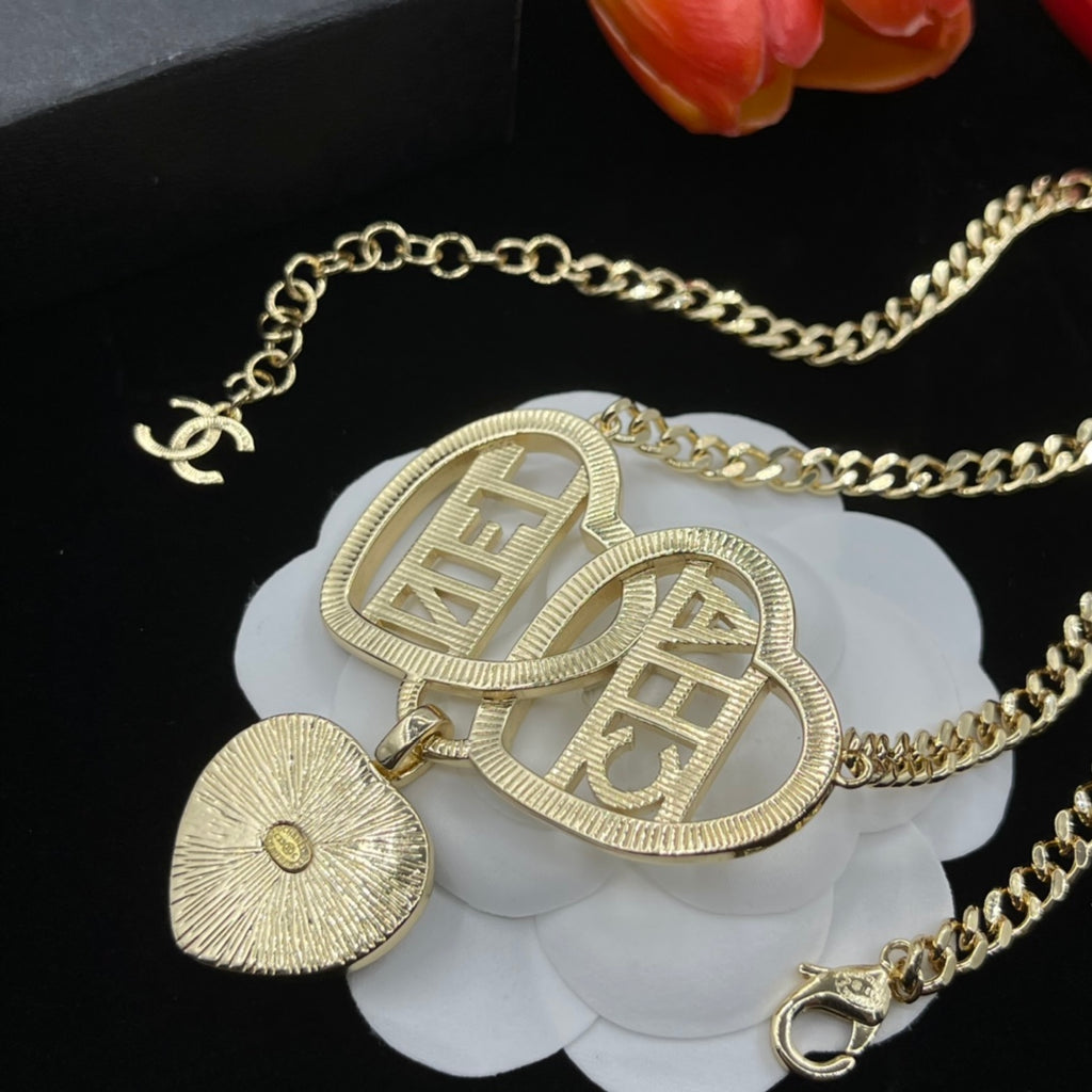 14C921X  Popular  Necklaces