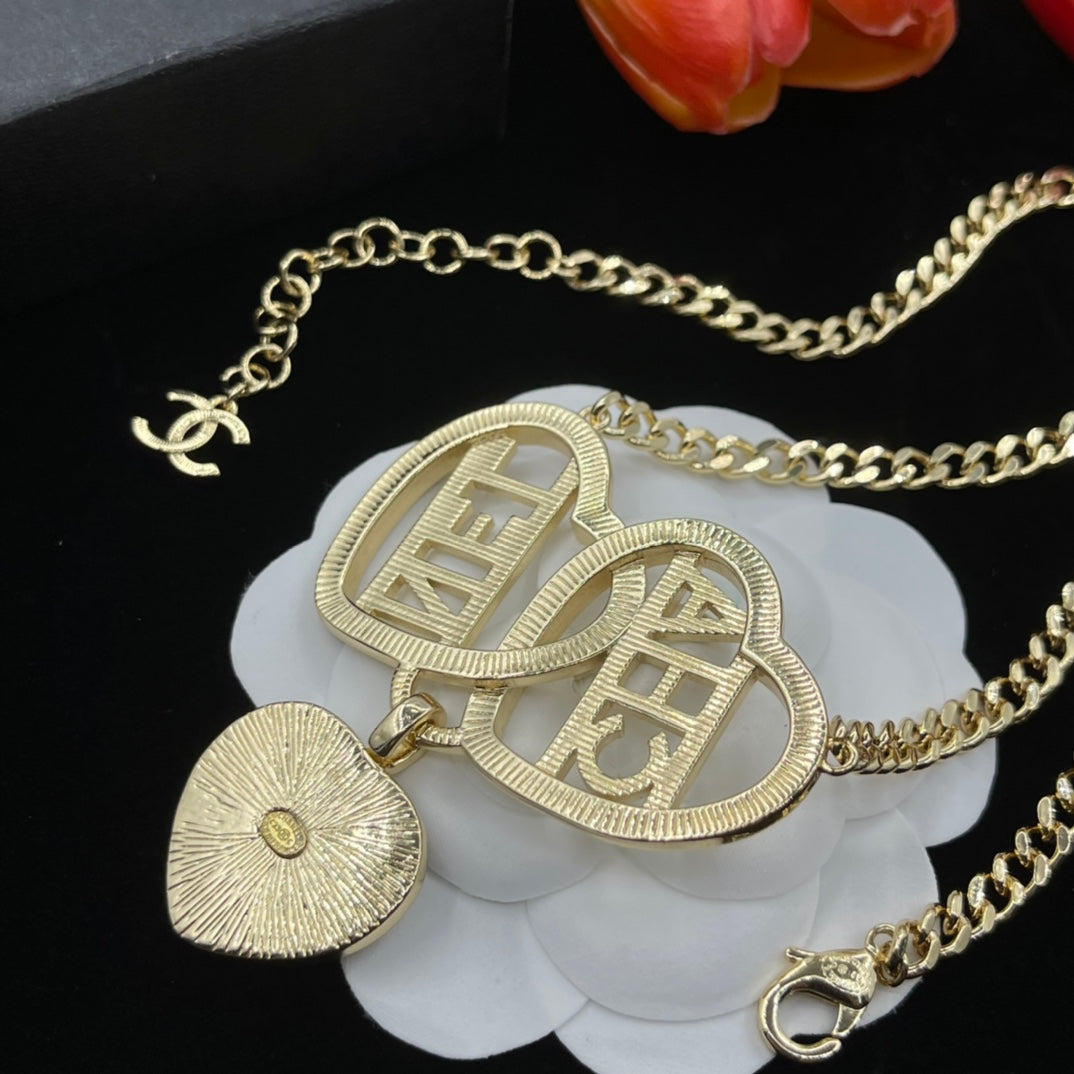 14C921X  Popular  Necklaces