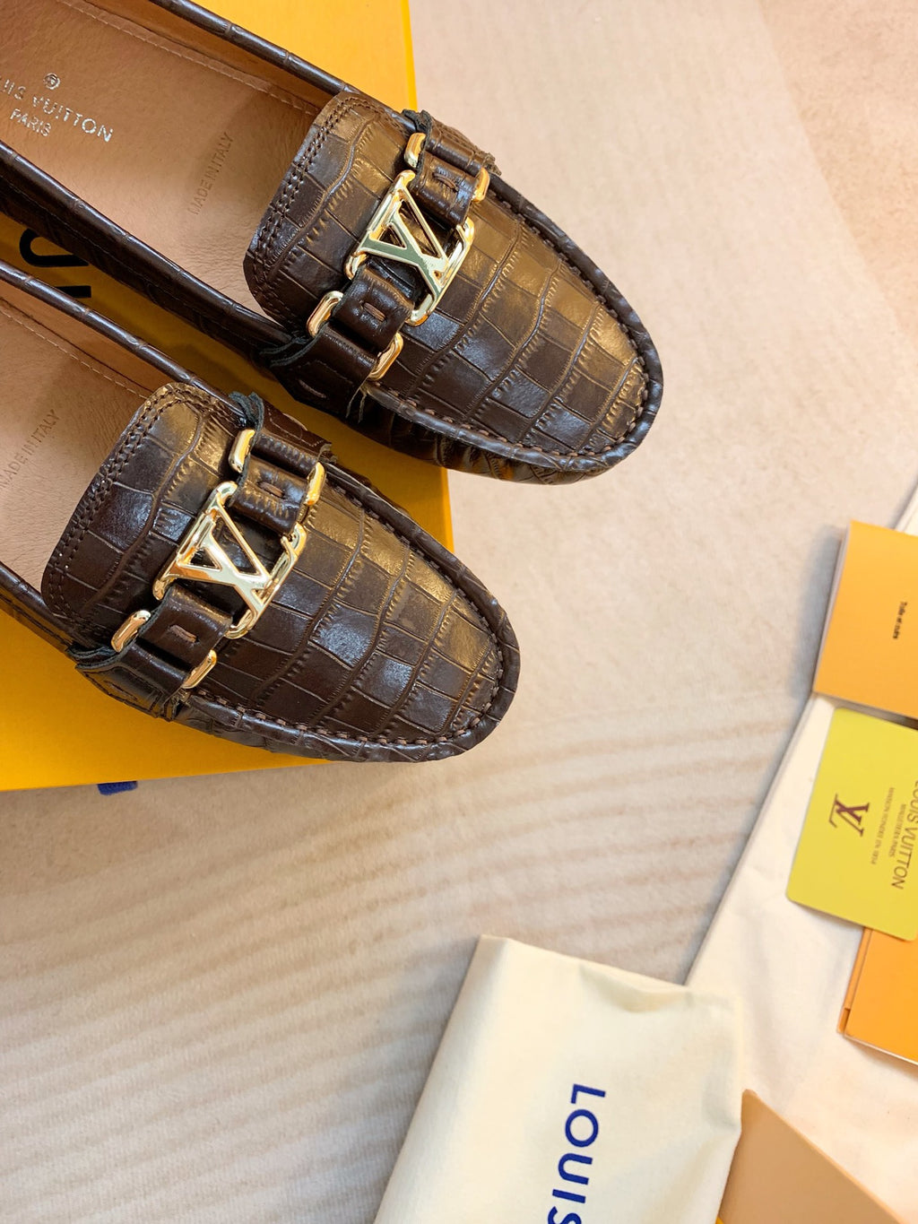 295QE98Z Popular high-quality leather shoes
