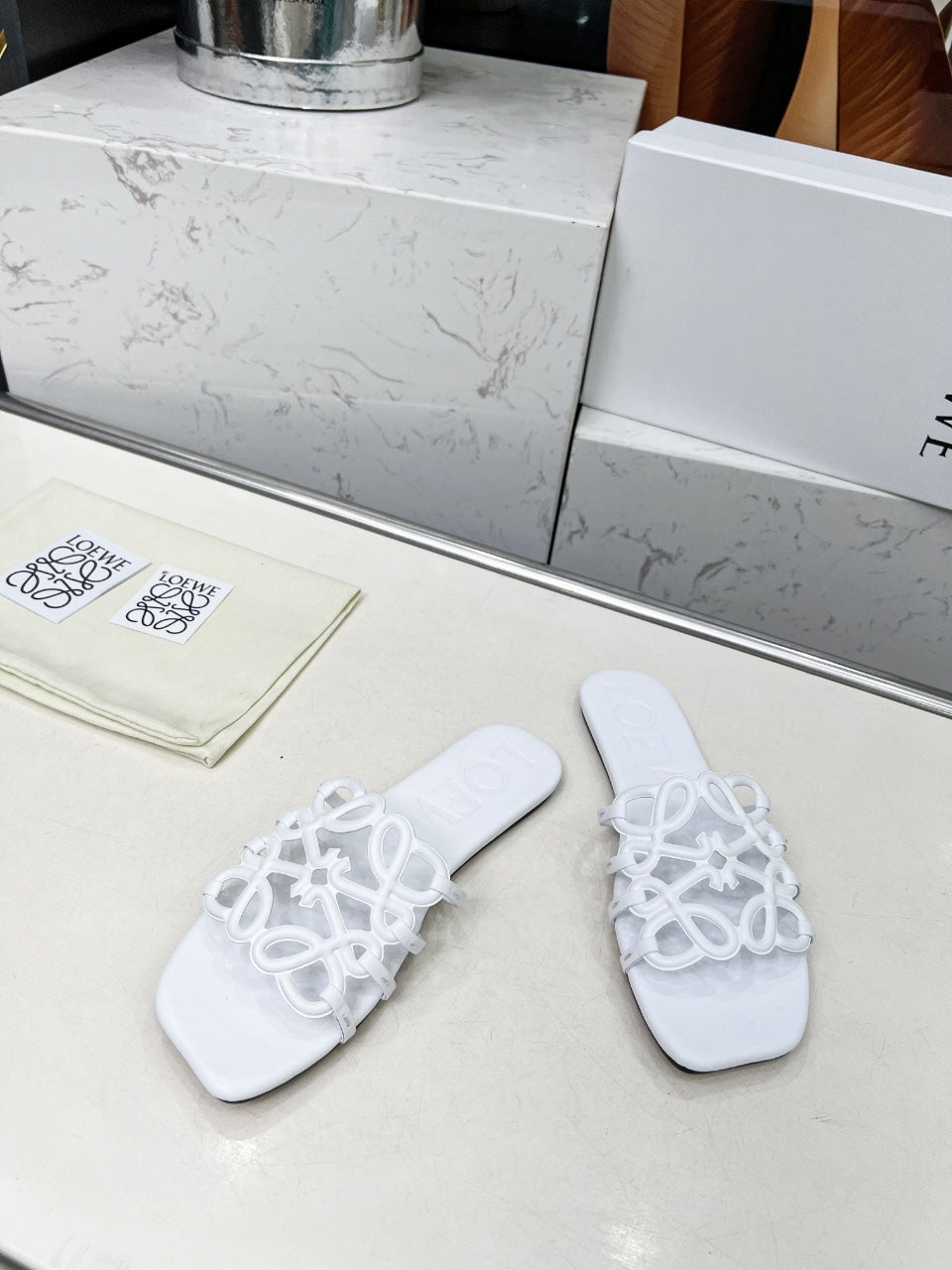 Z2X66A23 Popular high-quality leather Shoes
