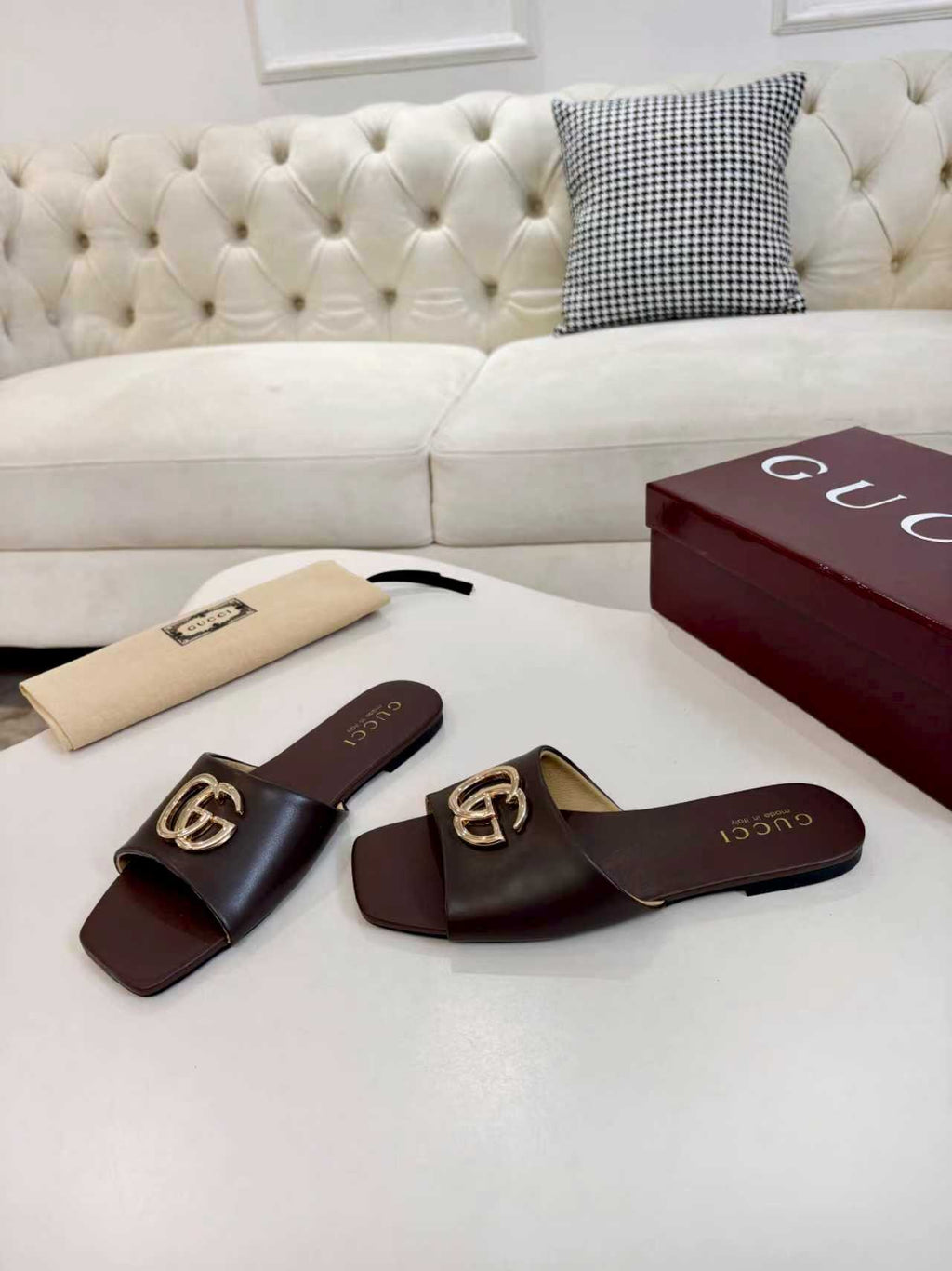 Z2P36B43 Popular high-quality leather Shoes