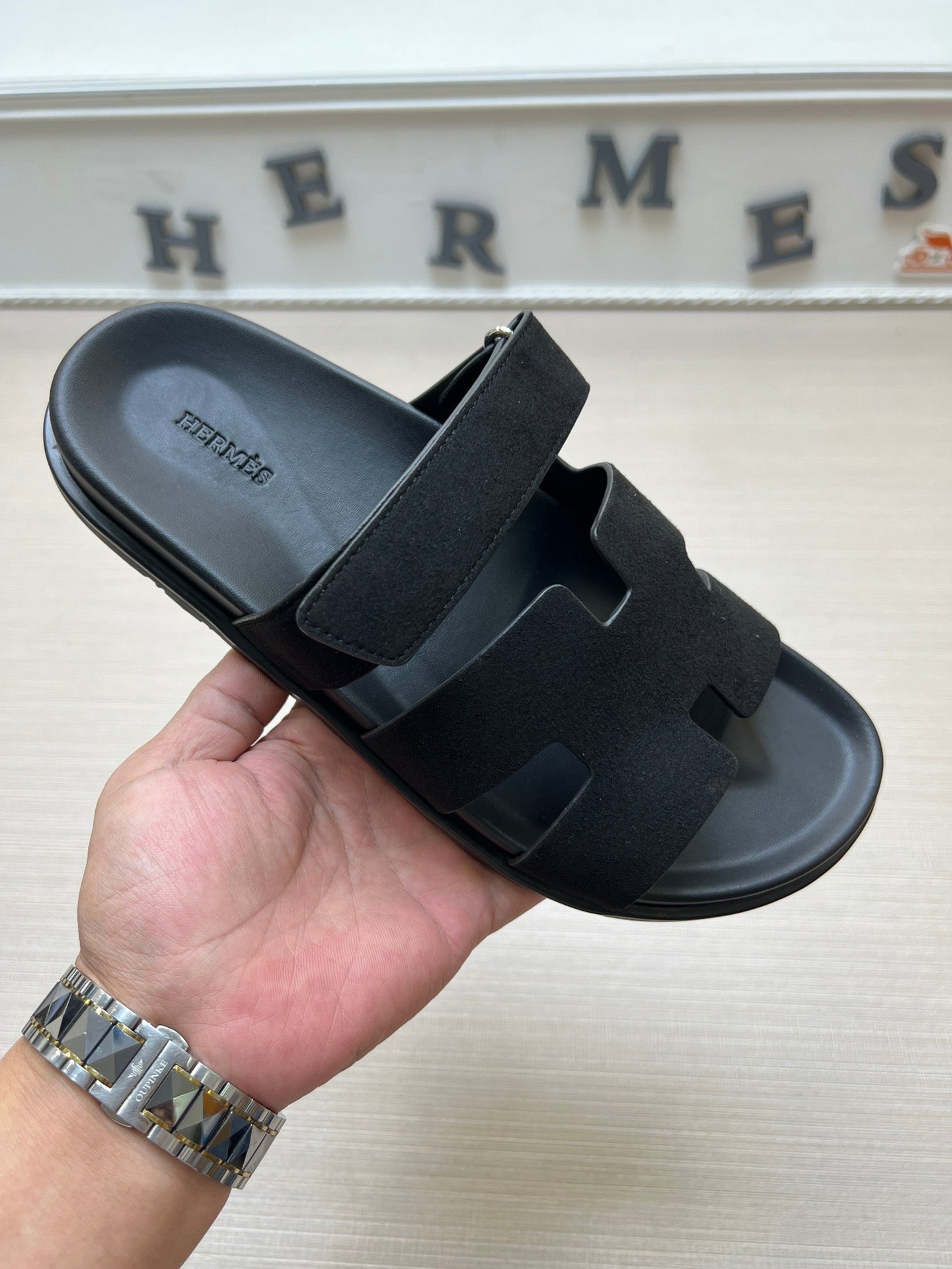 54H1Z Popular slippers