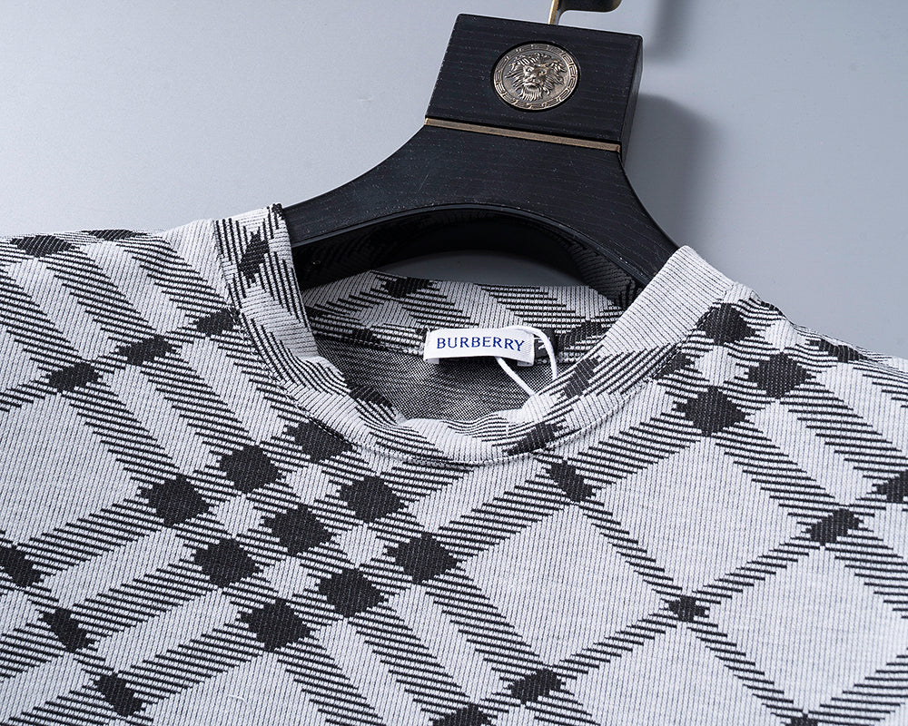135RR119U  Popular shirt and shorts set