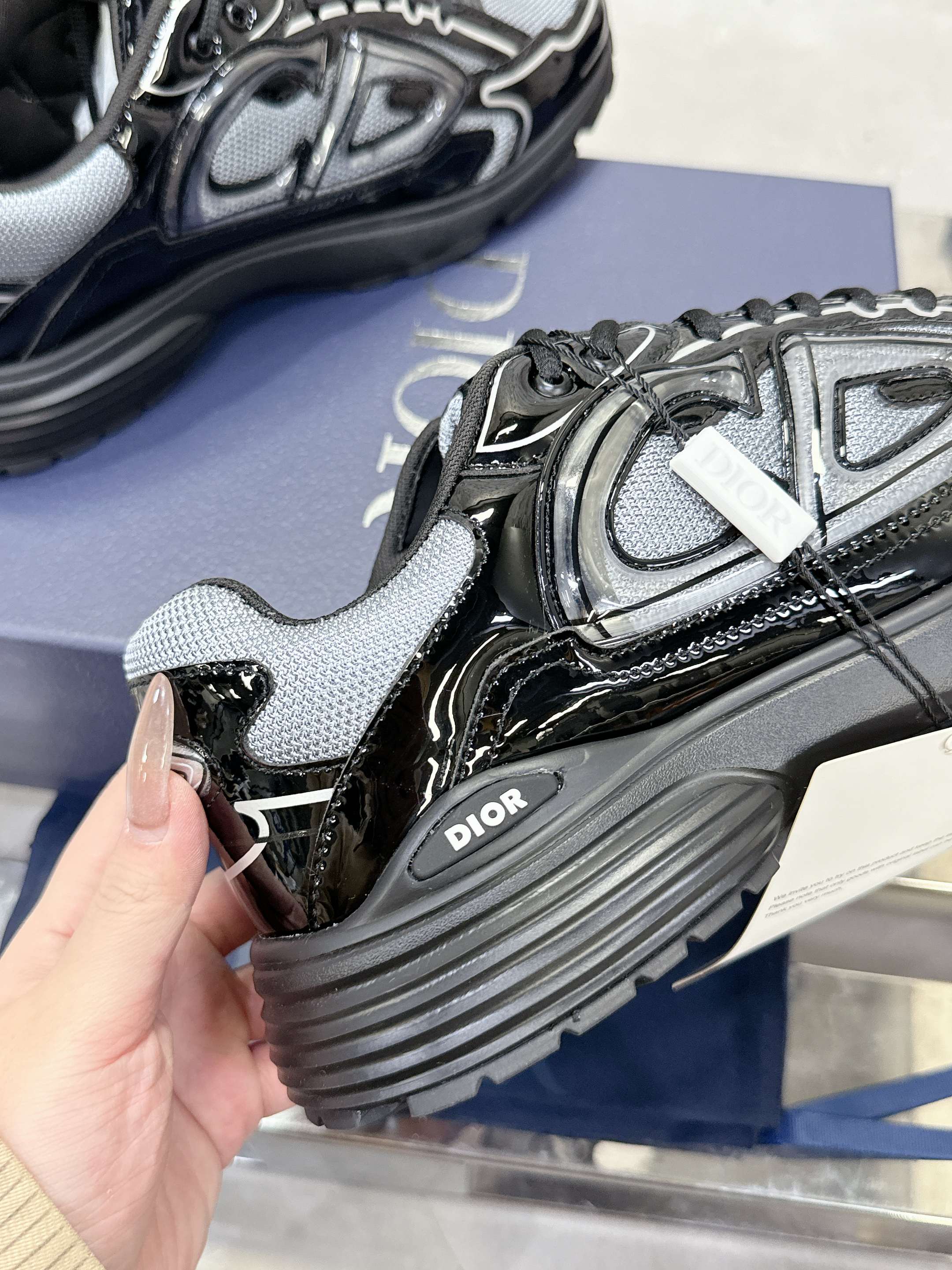 245RD2Z Popular high-quality shoes