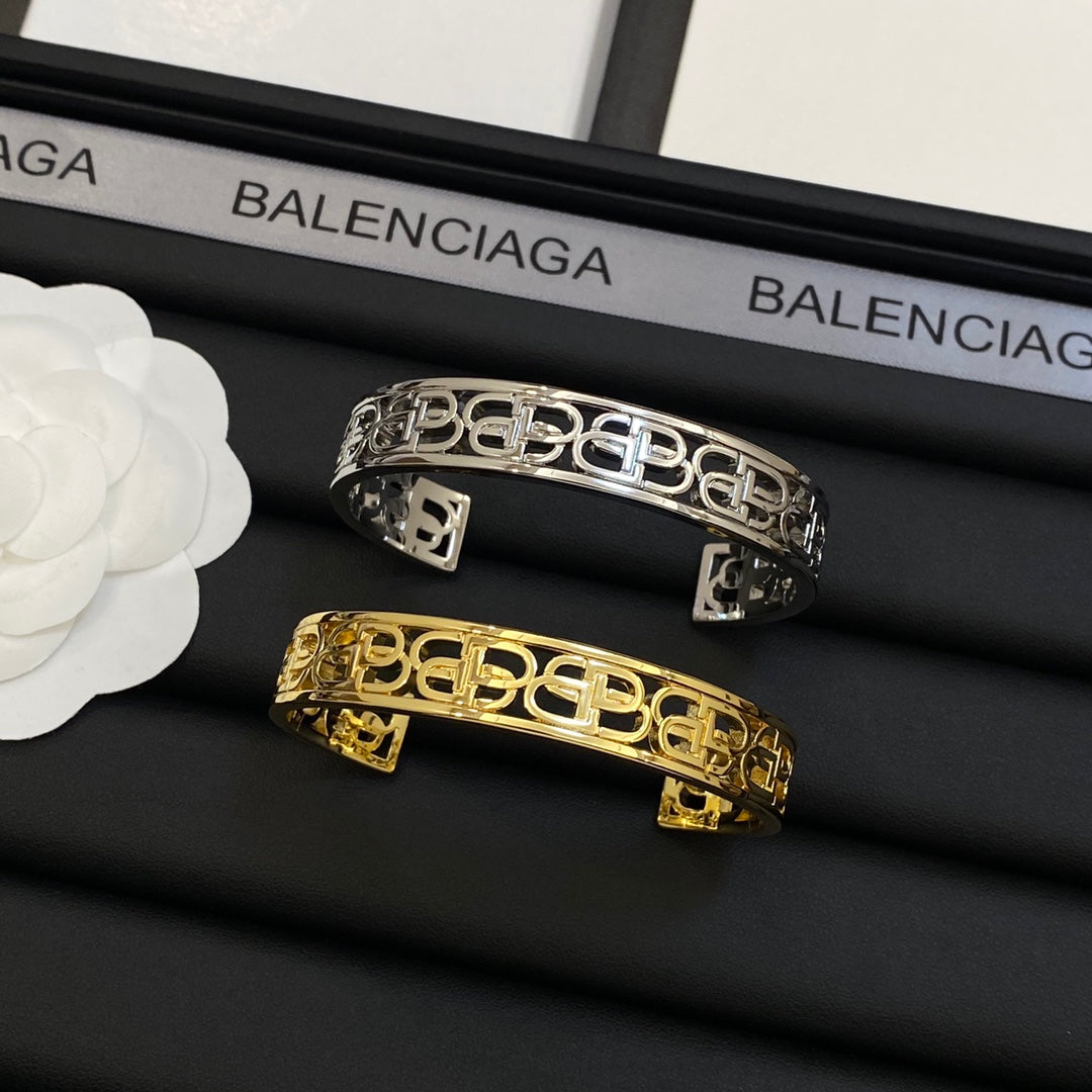 14J986K  Popular Bracelets