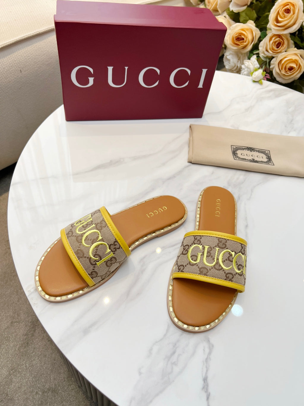 255QB29Z Popular Slippers