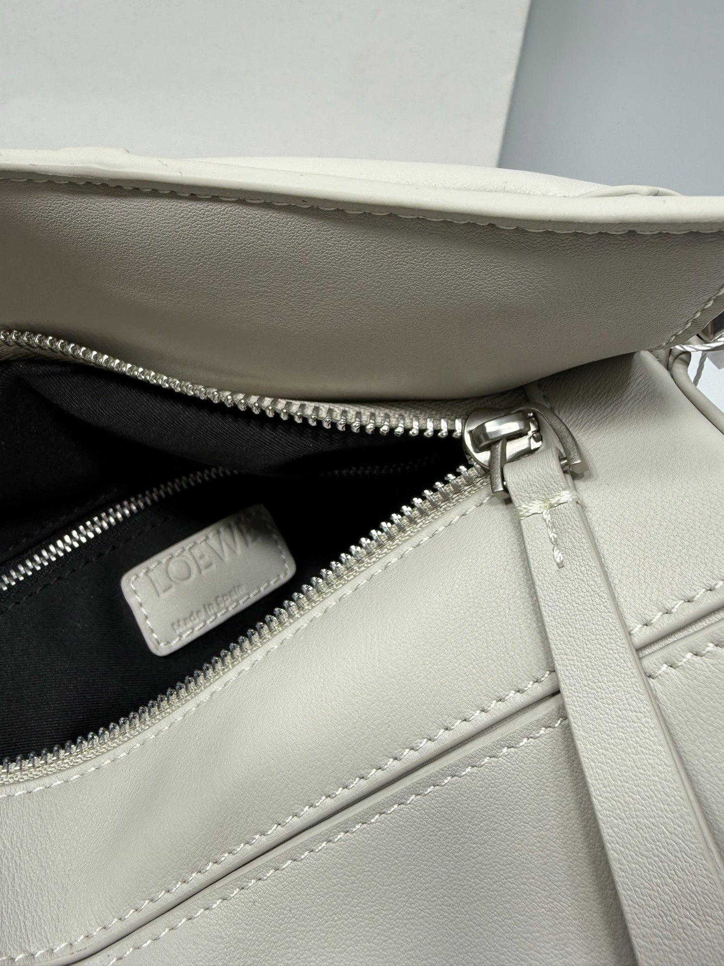 146RA11B Popular leather bag