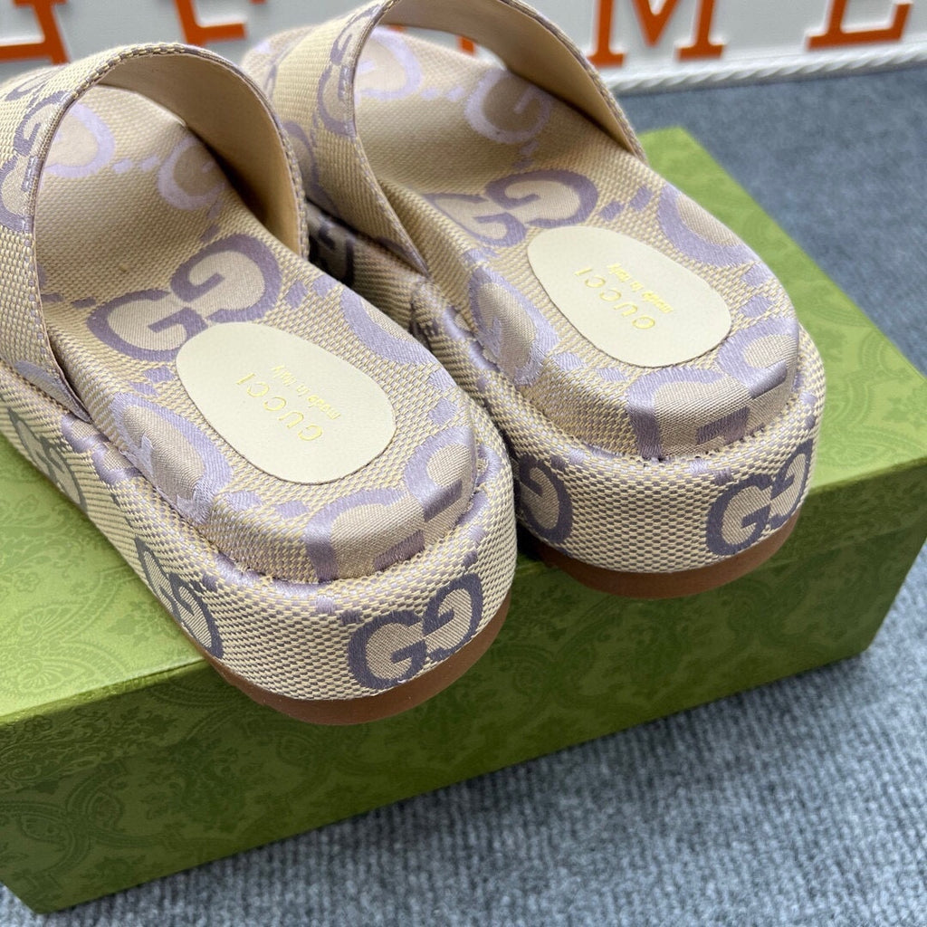54B122Z Popular slippers  Sole thickness 5.5cm