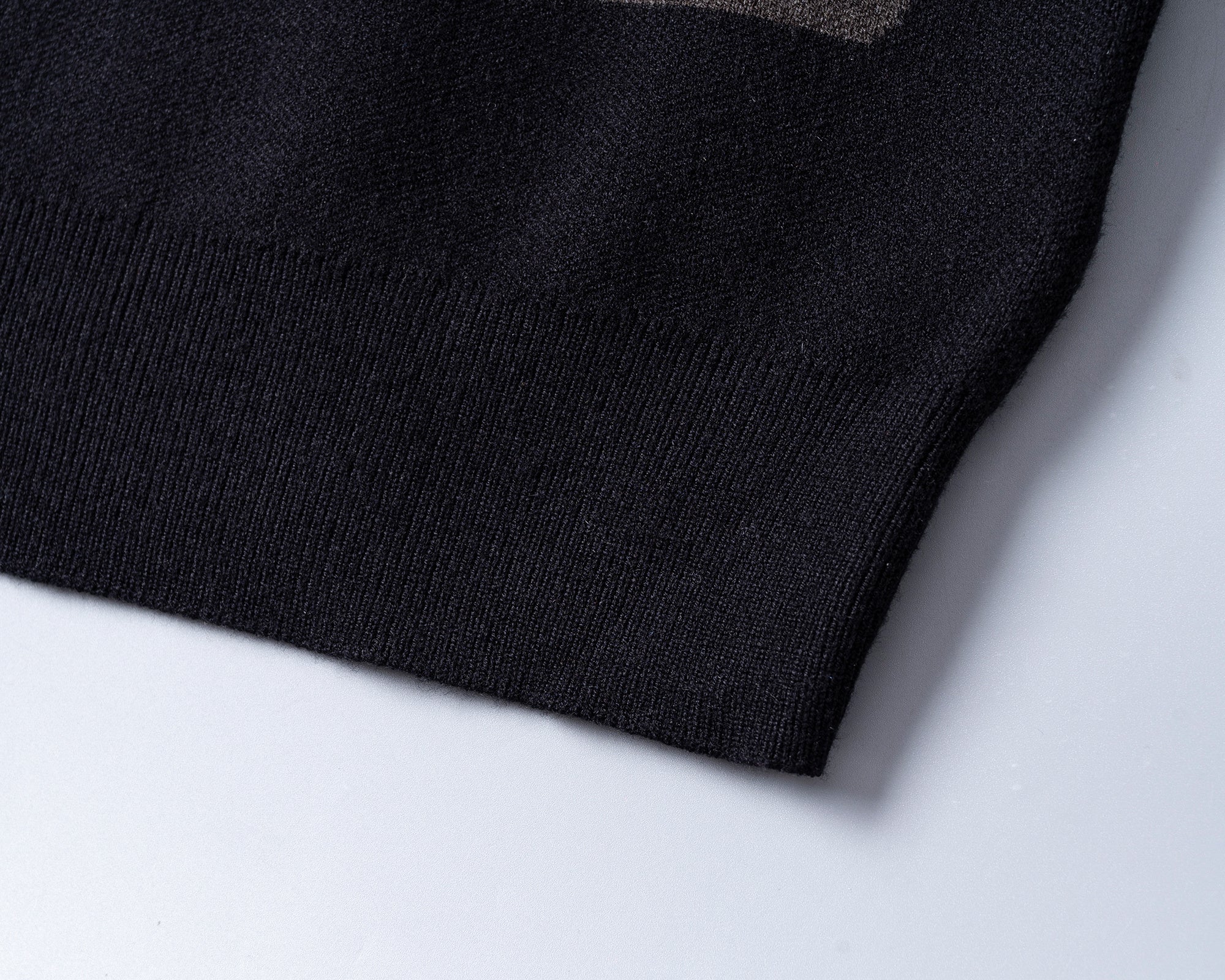 185ZE122U Popular Sweaters