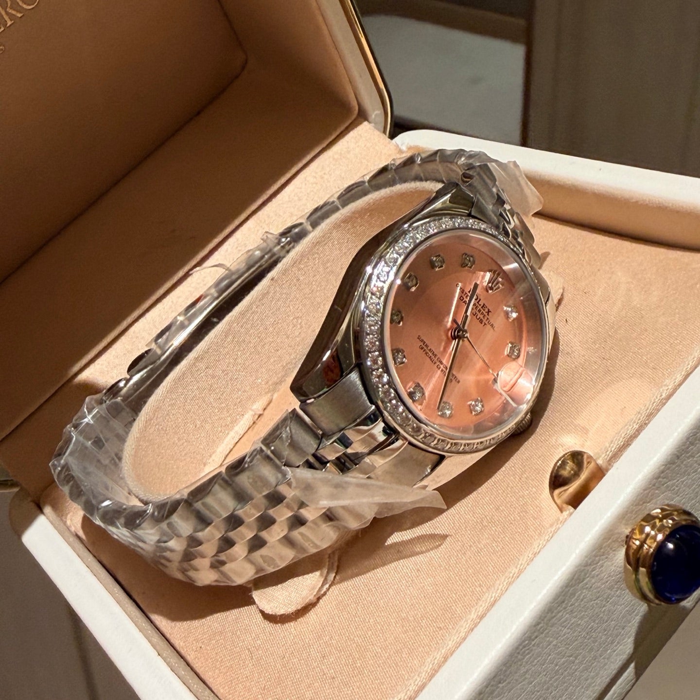 136RL21L Popular Watches