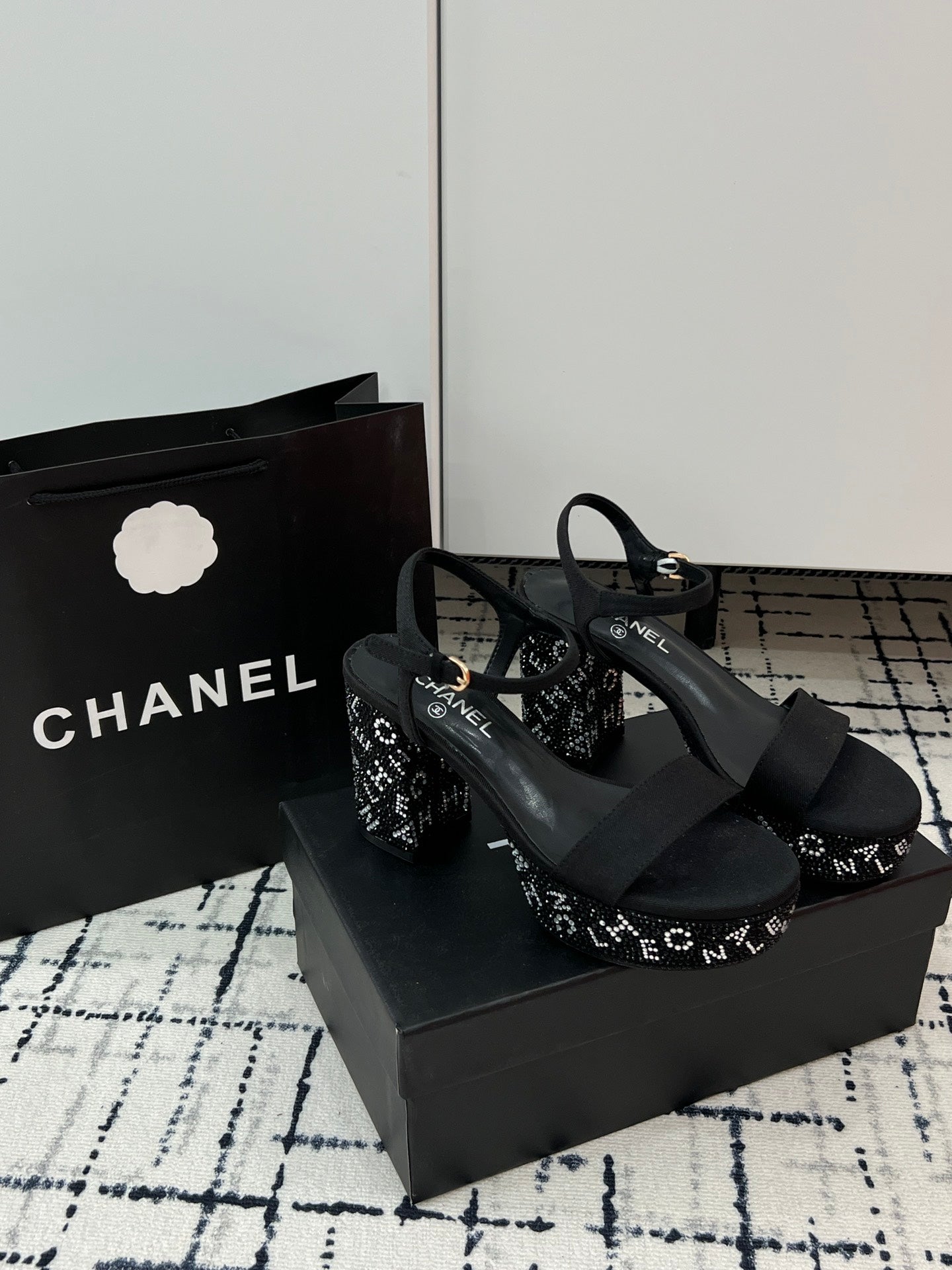 14C41Z Popular High heels