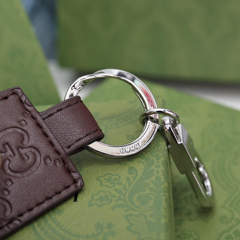 35ZB102A Popular bag 's charms accessories