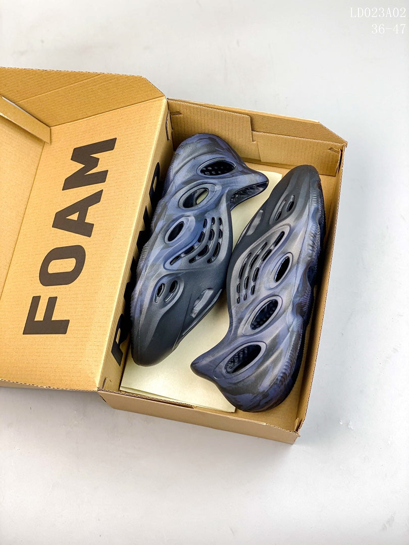 4A85Z  Popular shoes