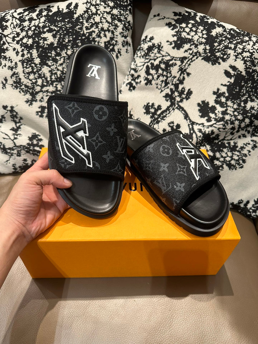 285ZE28Z  Popular leather Shoes