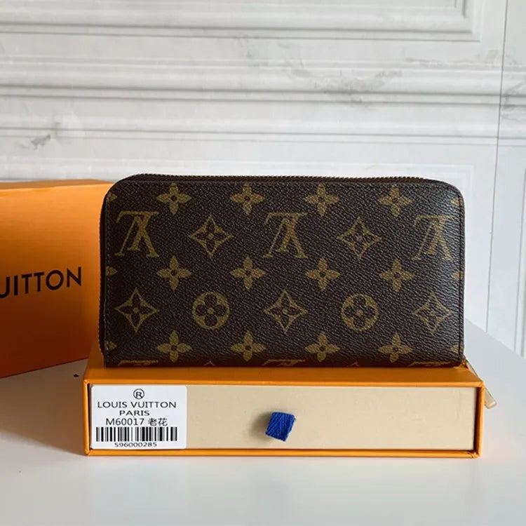 1E03B Popular leather wallets
