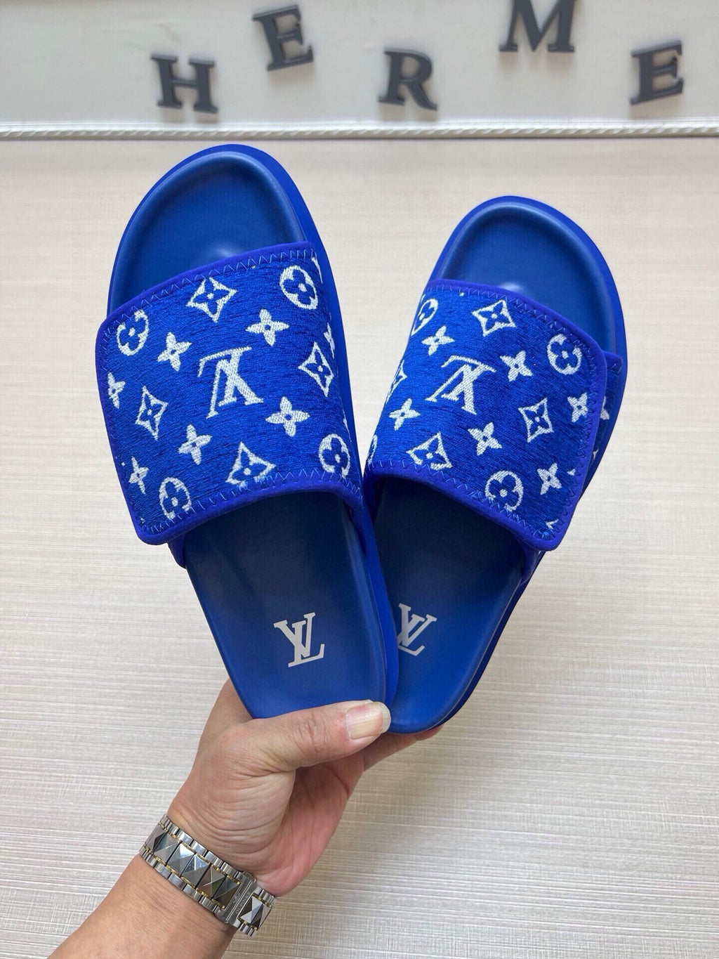 5LE209Z Popular Slippers
