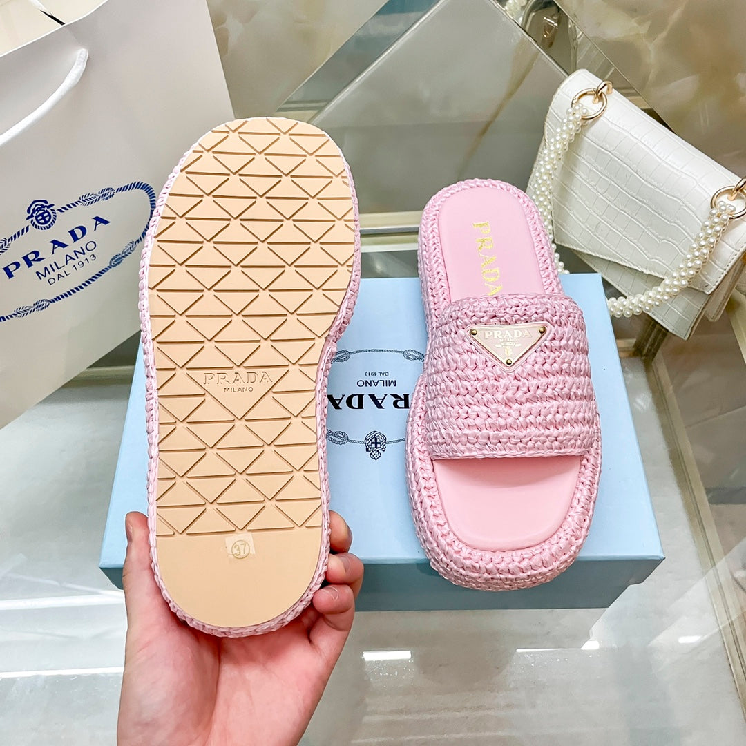 14PD22Z Popular slippers
