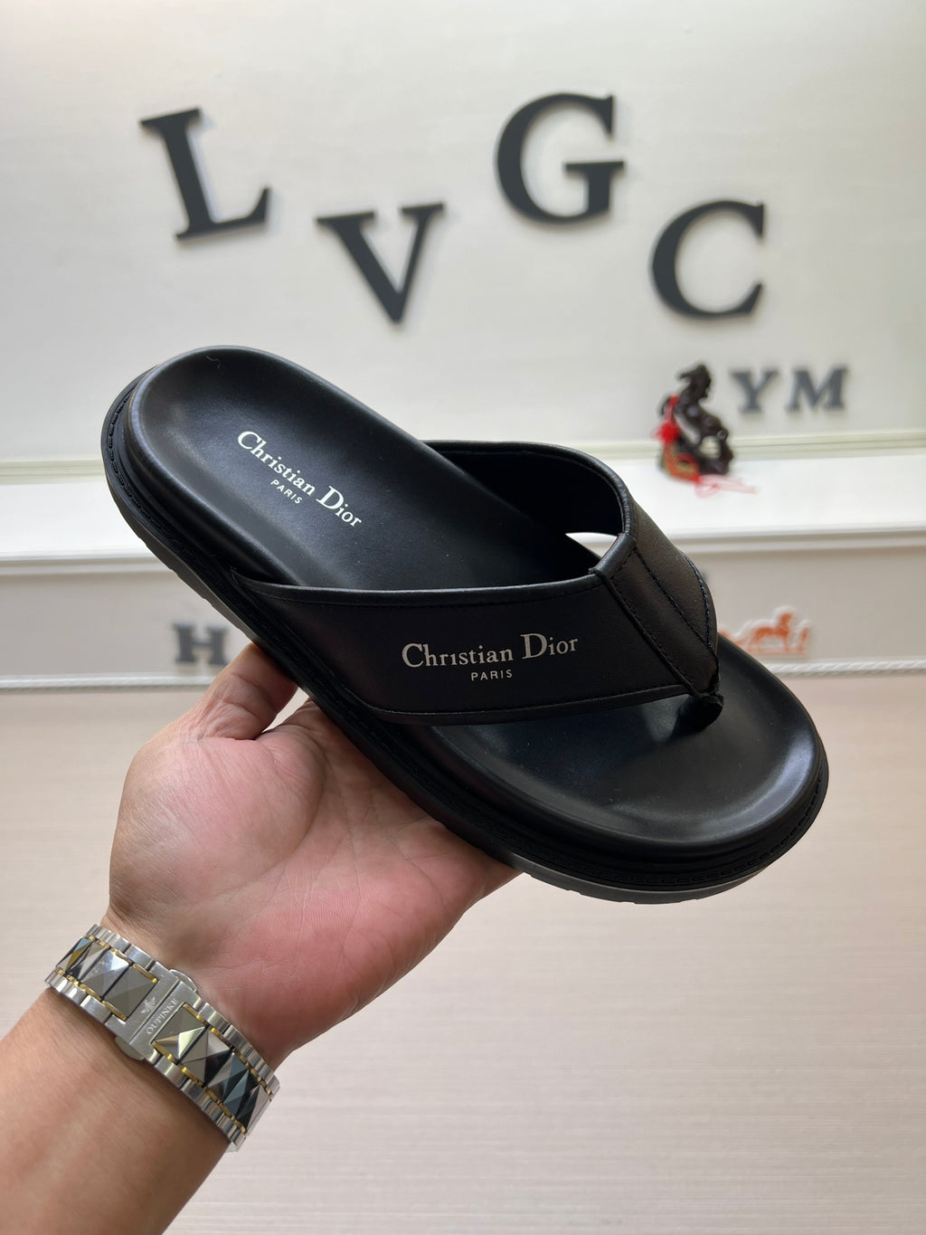 54D115Z Popular slippers