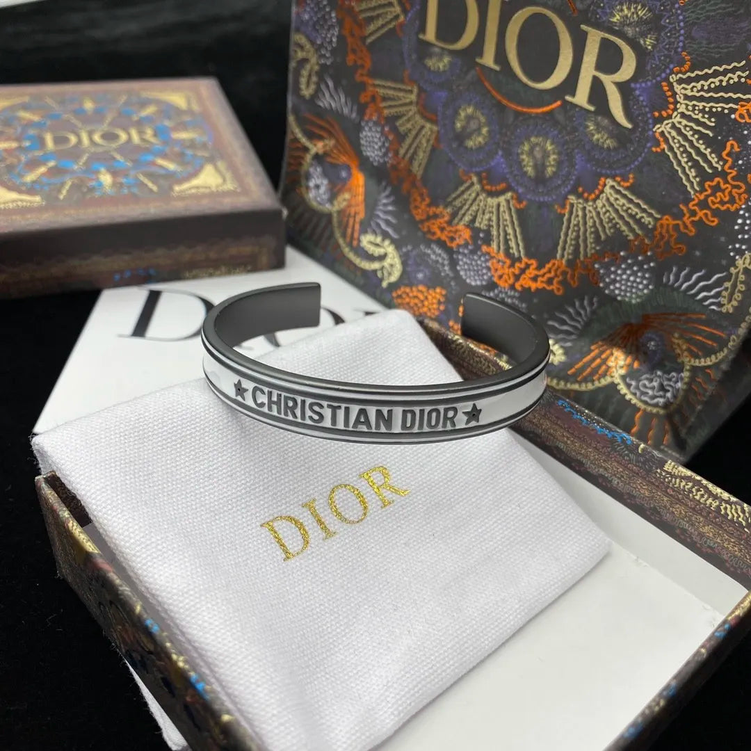 1D72K  Popular Bracelets