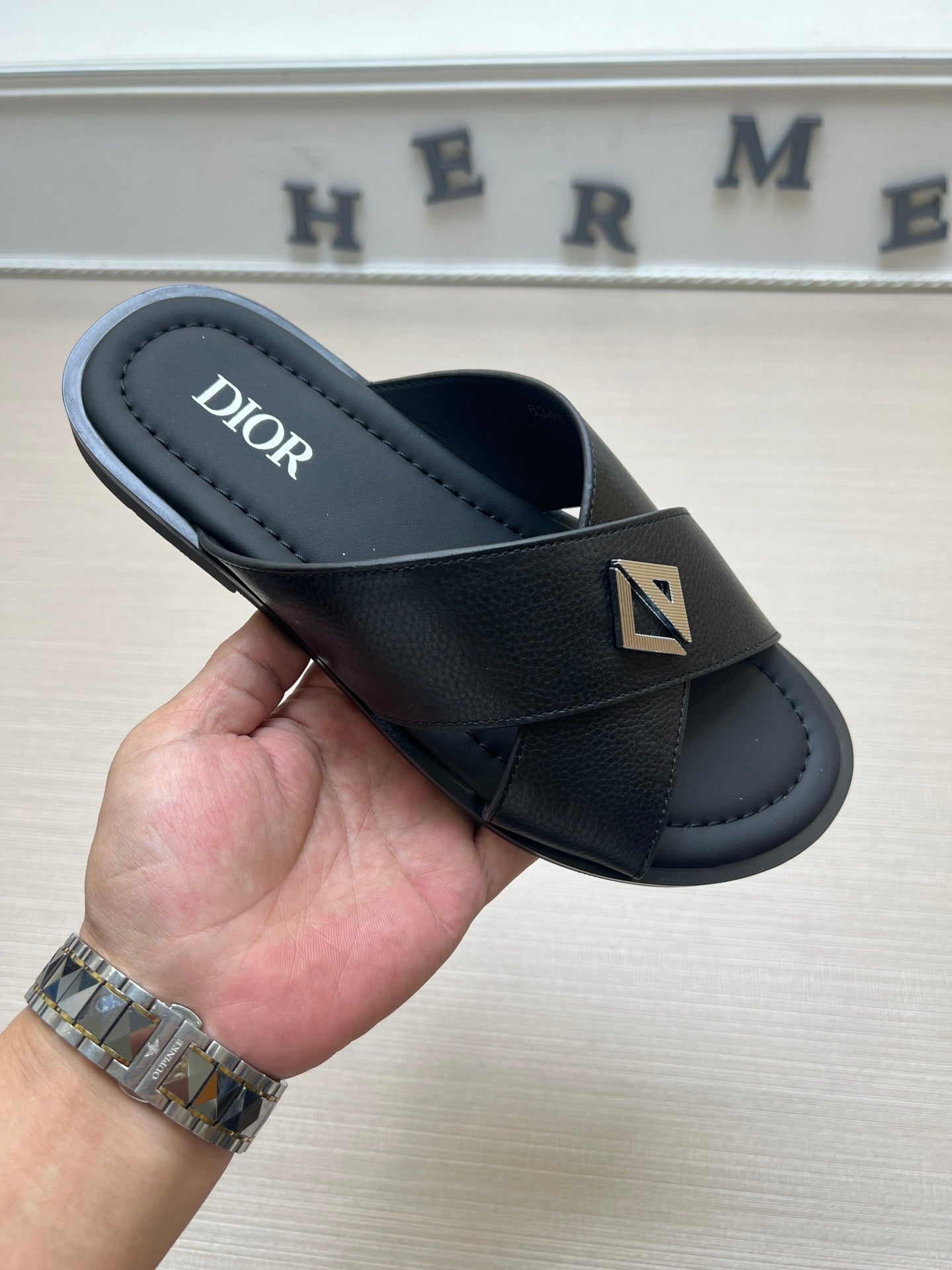 54D77Z Popular  slippers