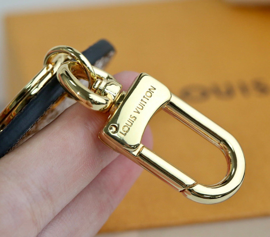 35QE20A Popular bag 's charms accessories