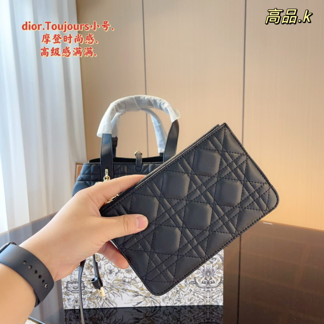 16XC107B Popular leather bag 